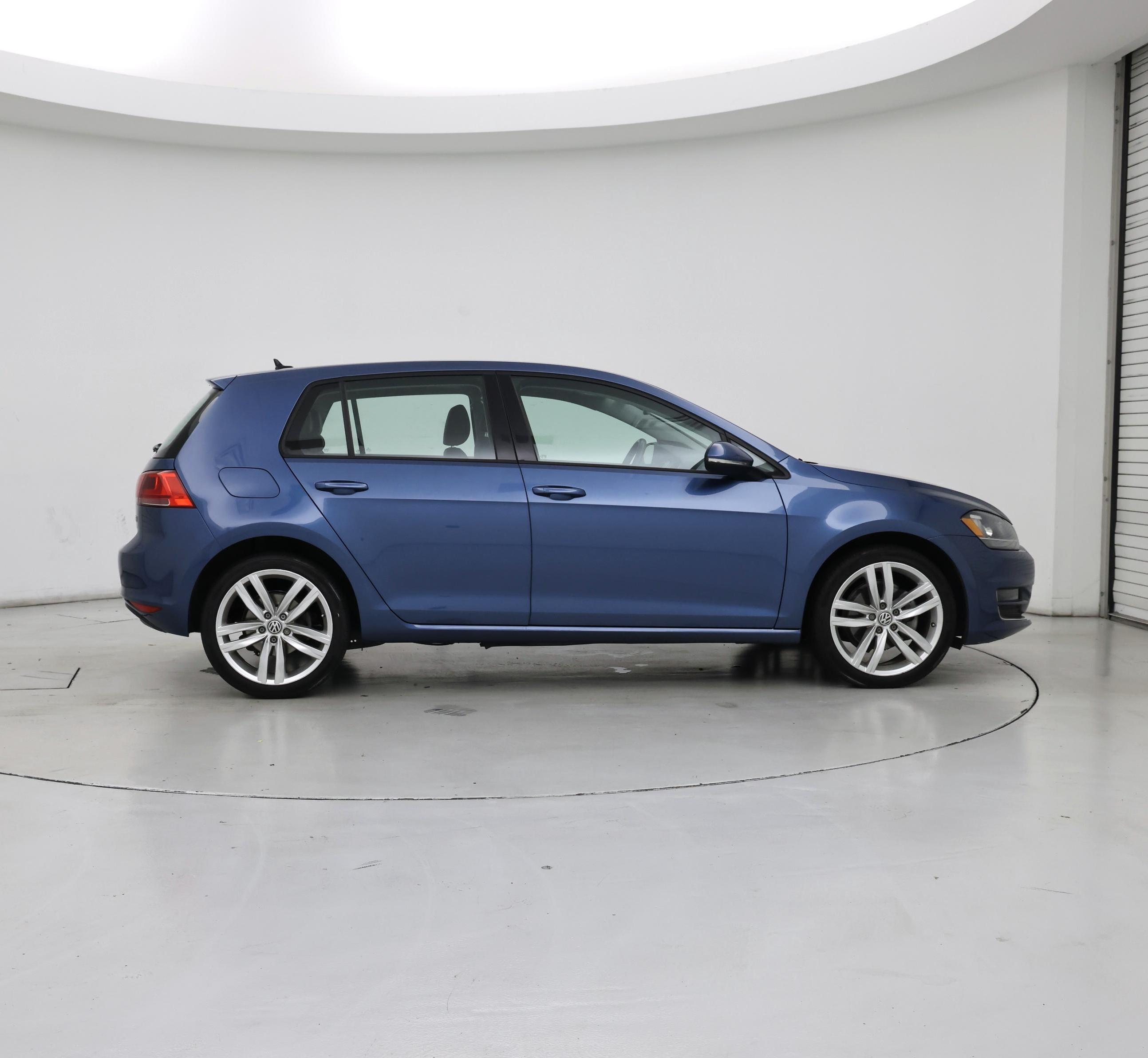 Thumbnail: 2015 Volkswagen Golf - 7