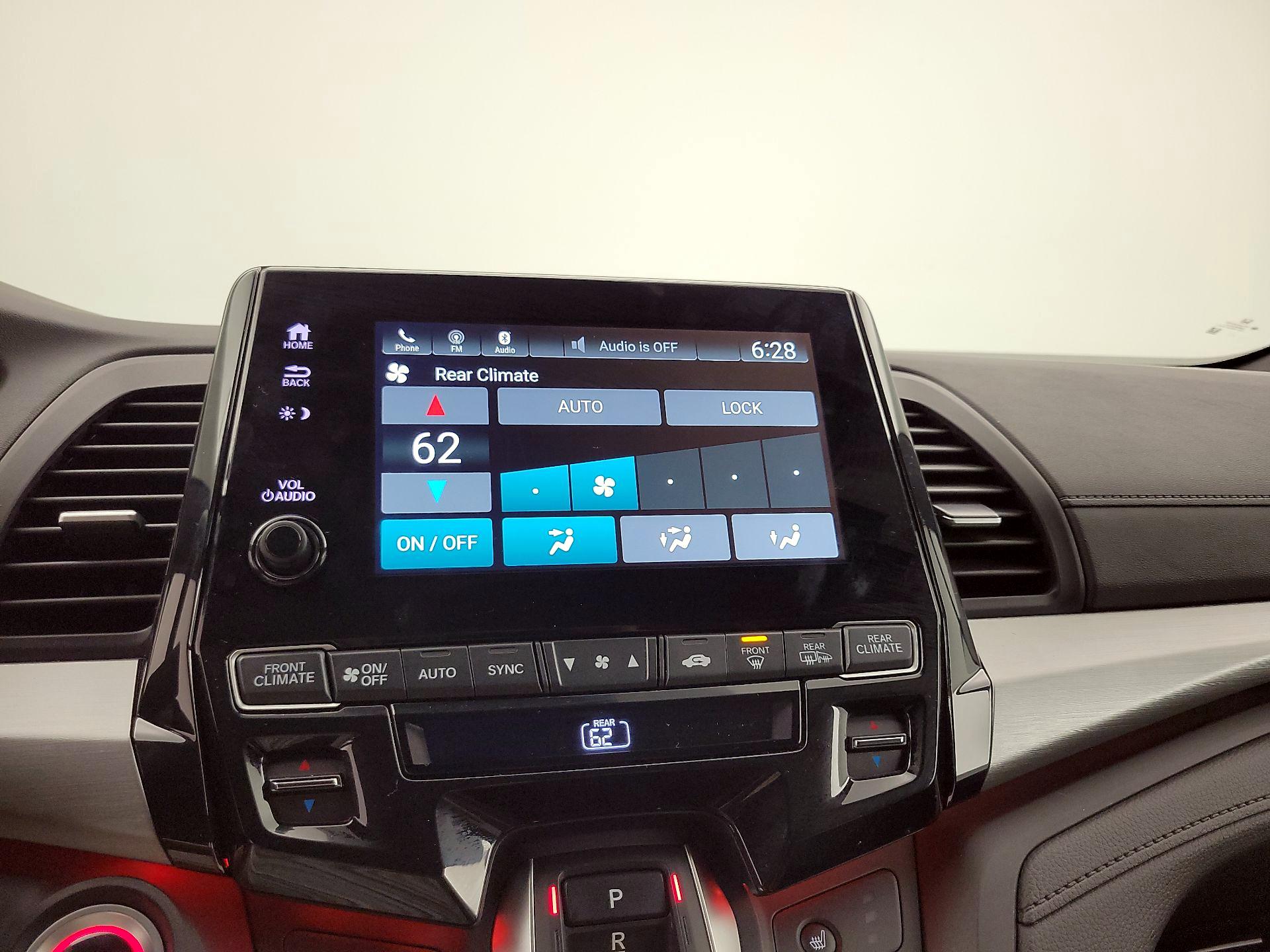 Thumbnail: 2024 Honda Odyssey - 16