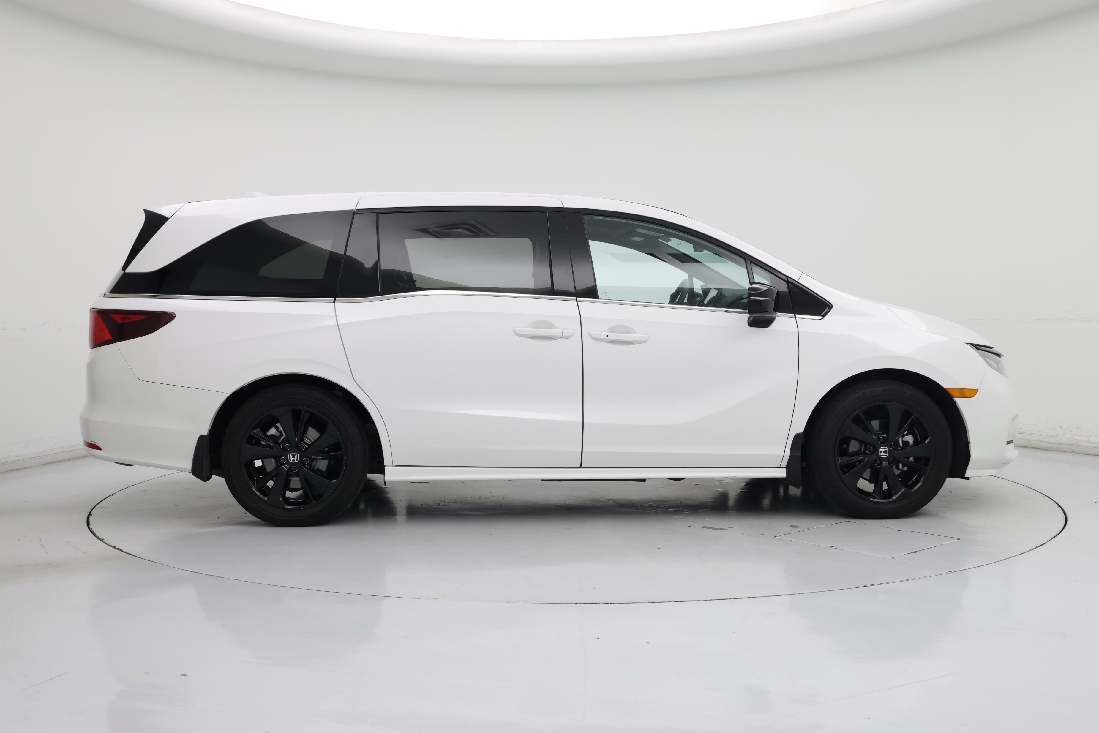 Thumbnail: 2024 Honda Odyssey - 7