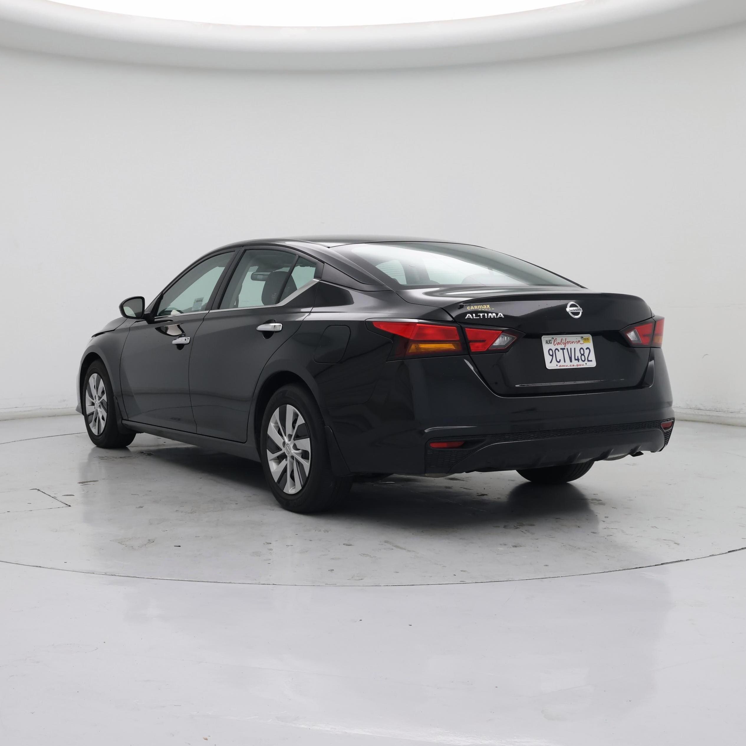 Thumbnail: 2022 Nissan Altima - 2