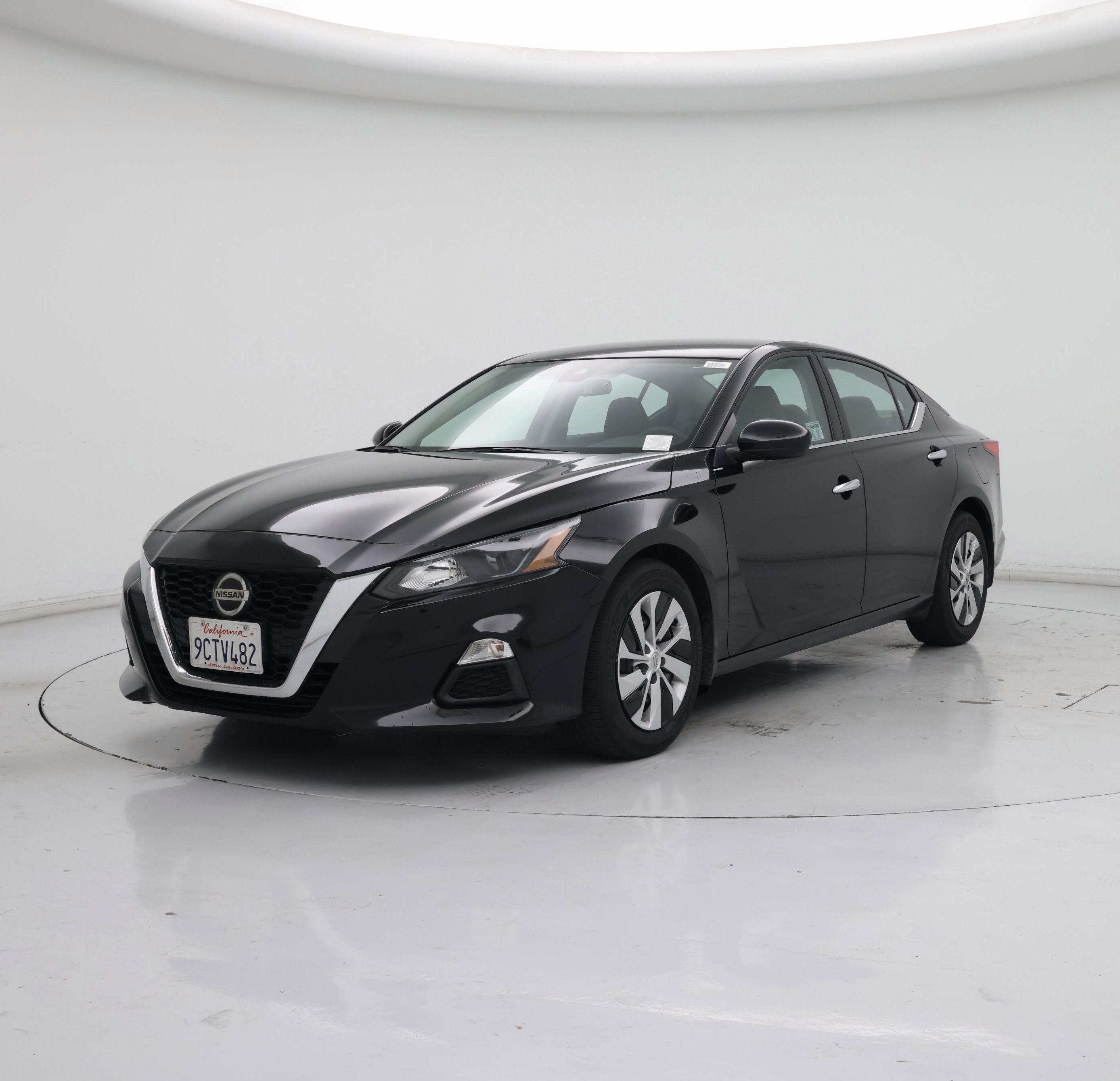 Thumbnail: 2022 Nissan Altima - 4