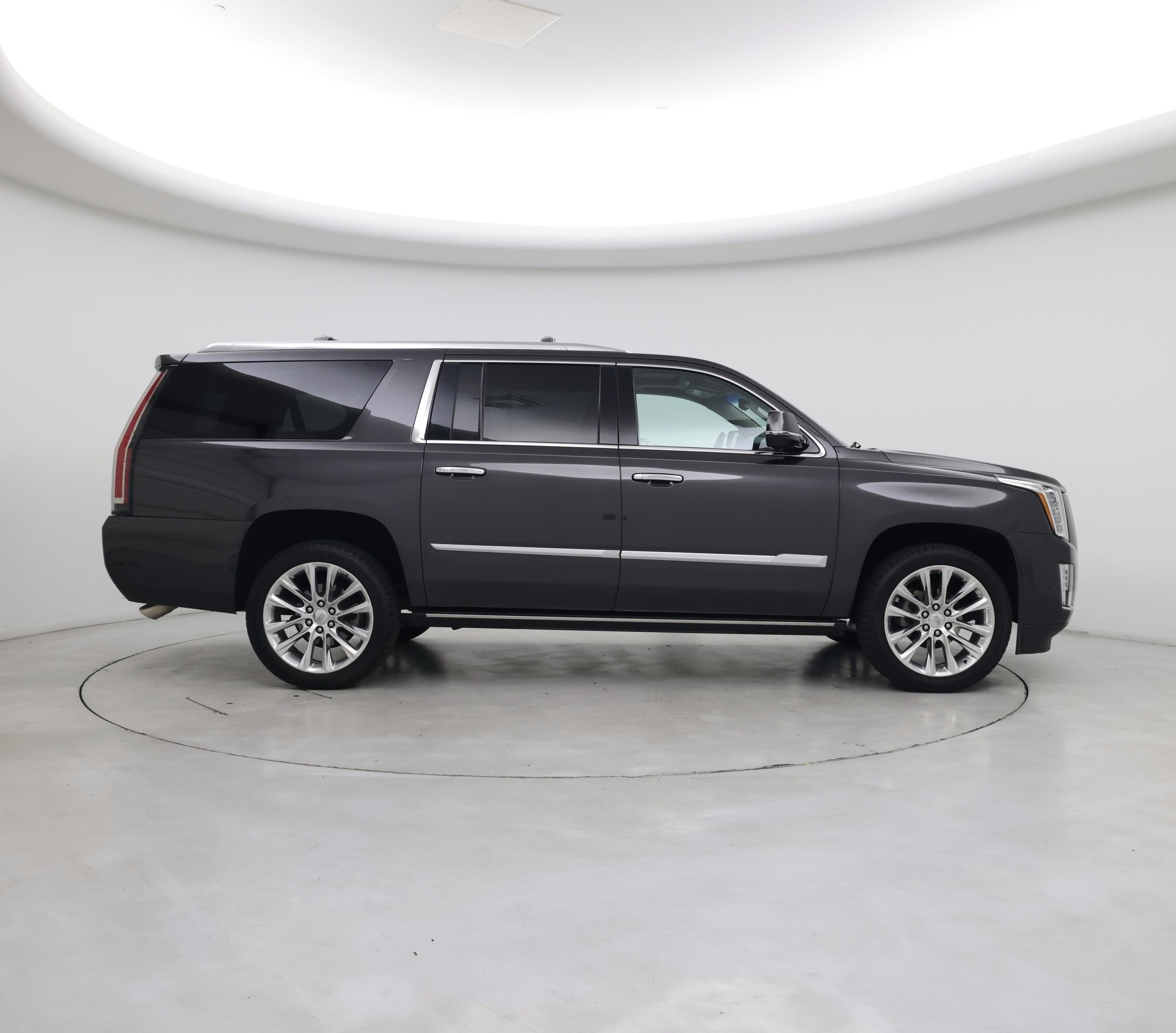 Thumbnail: 2018 Cadillac Escalade - 7