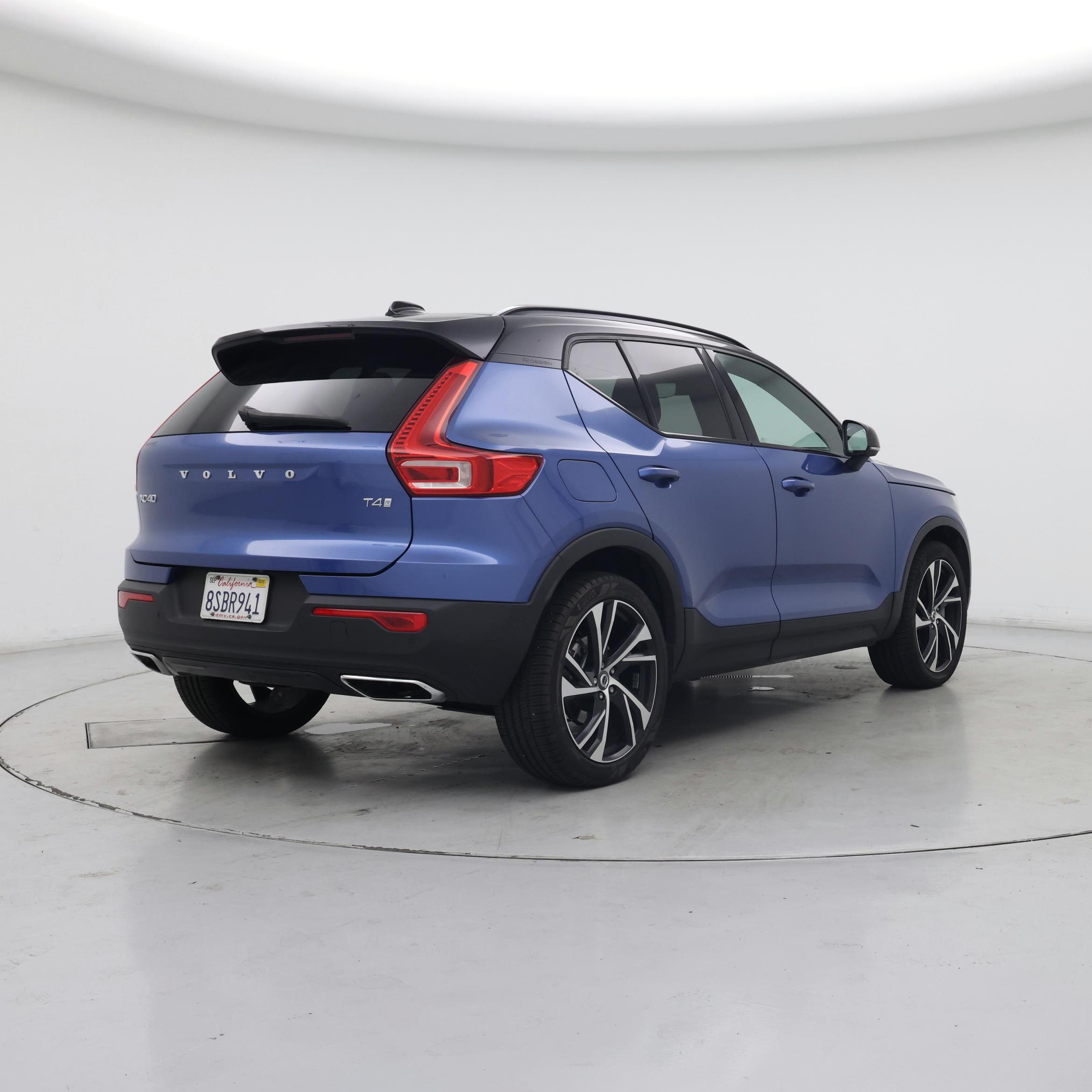 Thumbnail: 2020 Volvo XC40 - 8