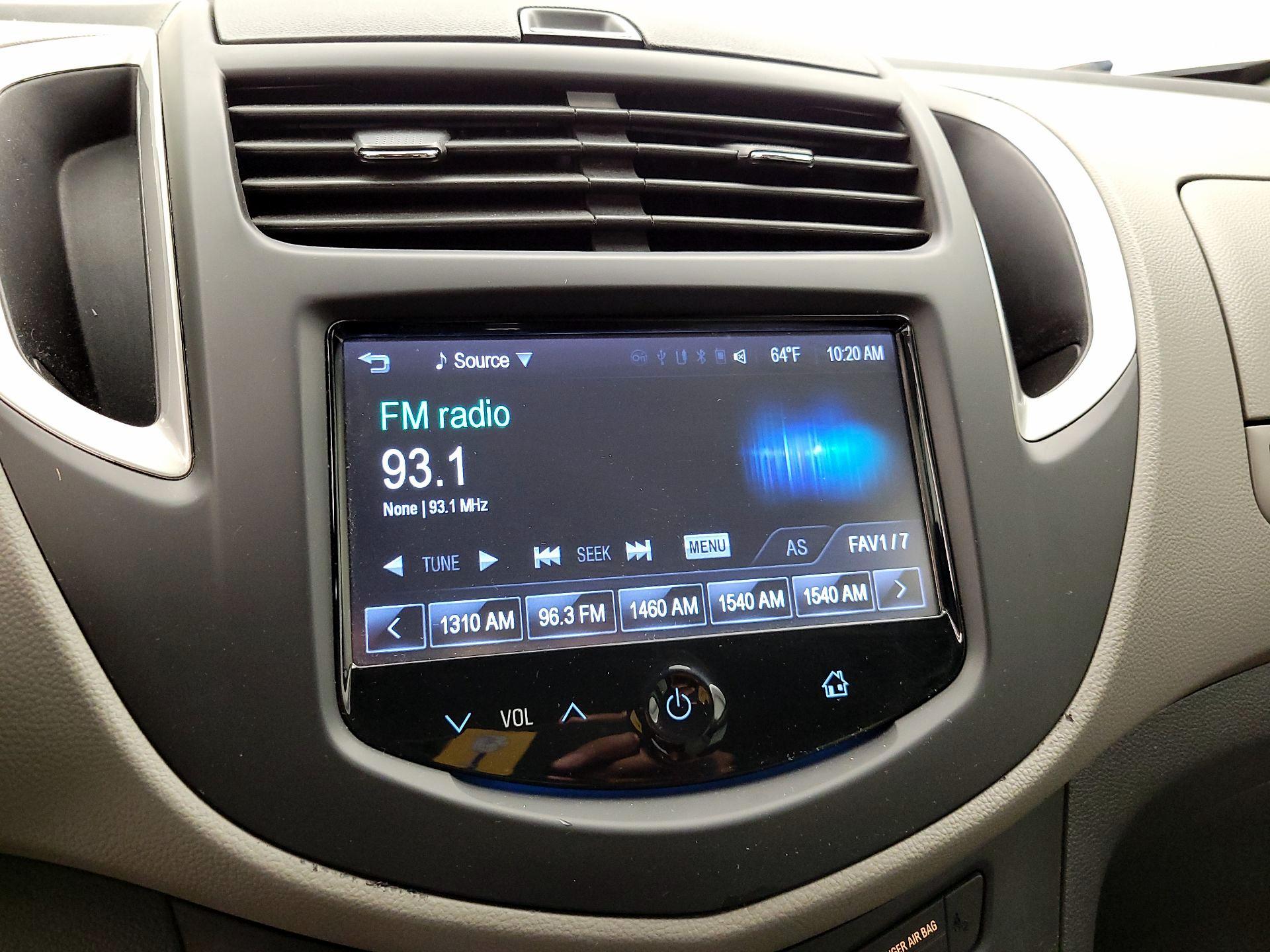 Thumbnail: 2015 Chevrolet Trax - 15