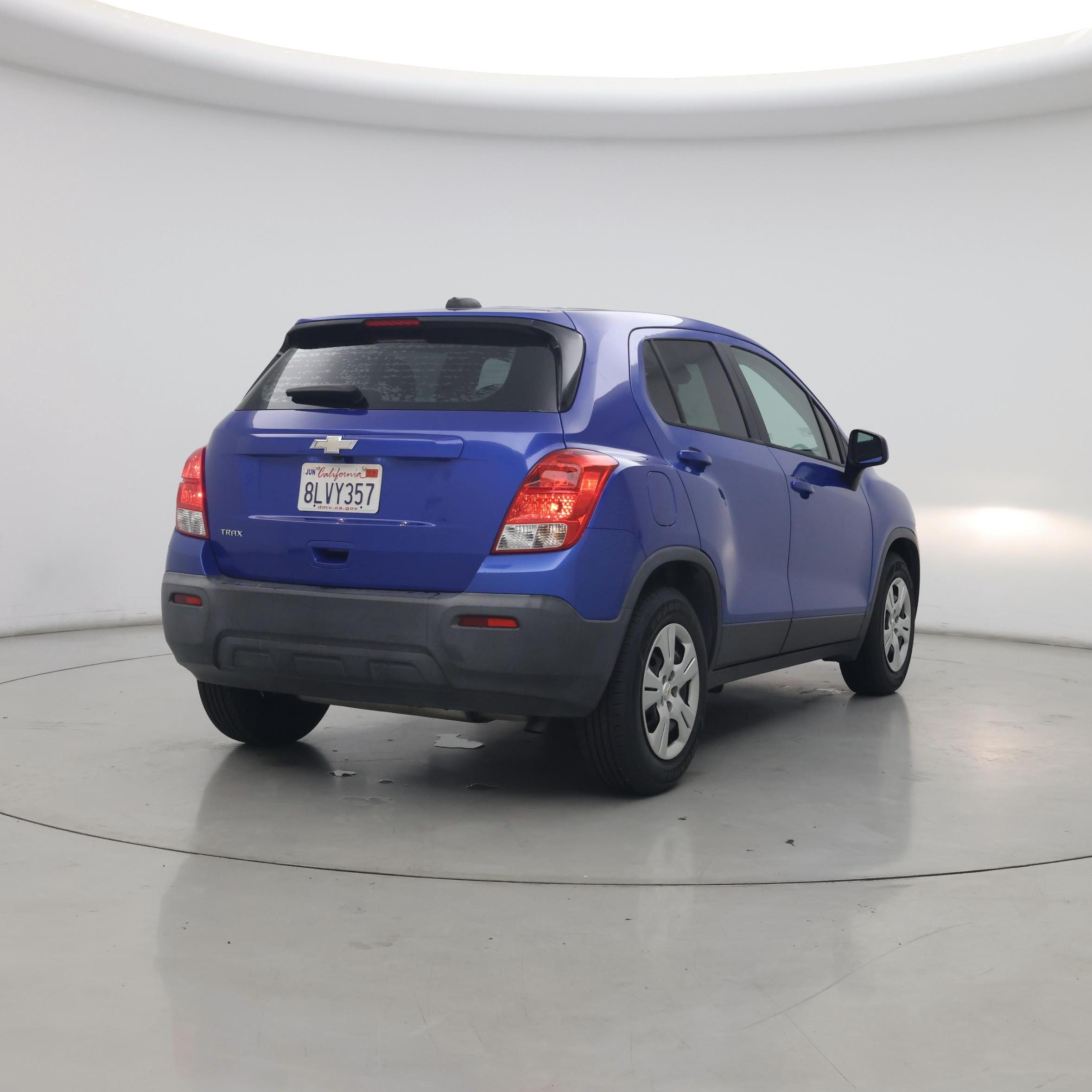 Thumbnail: 2015 Chevrolet Trax - 8