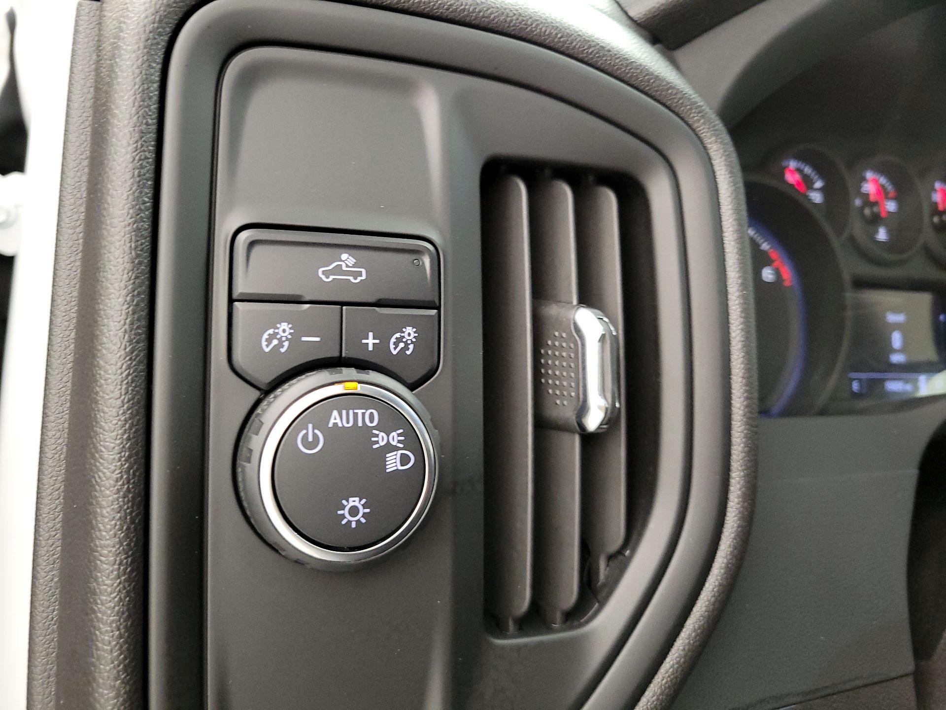 Thumbnail: 2024 Chevrolet Silverado 1500 - 13