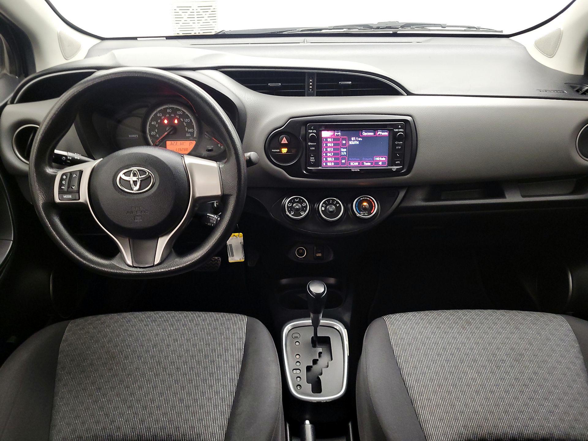 Thumbnail: 2015 Toyota Yaris - 9