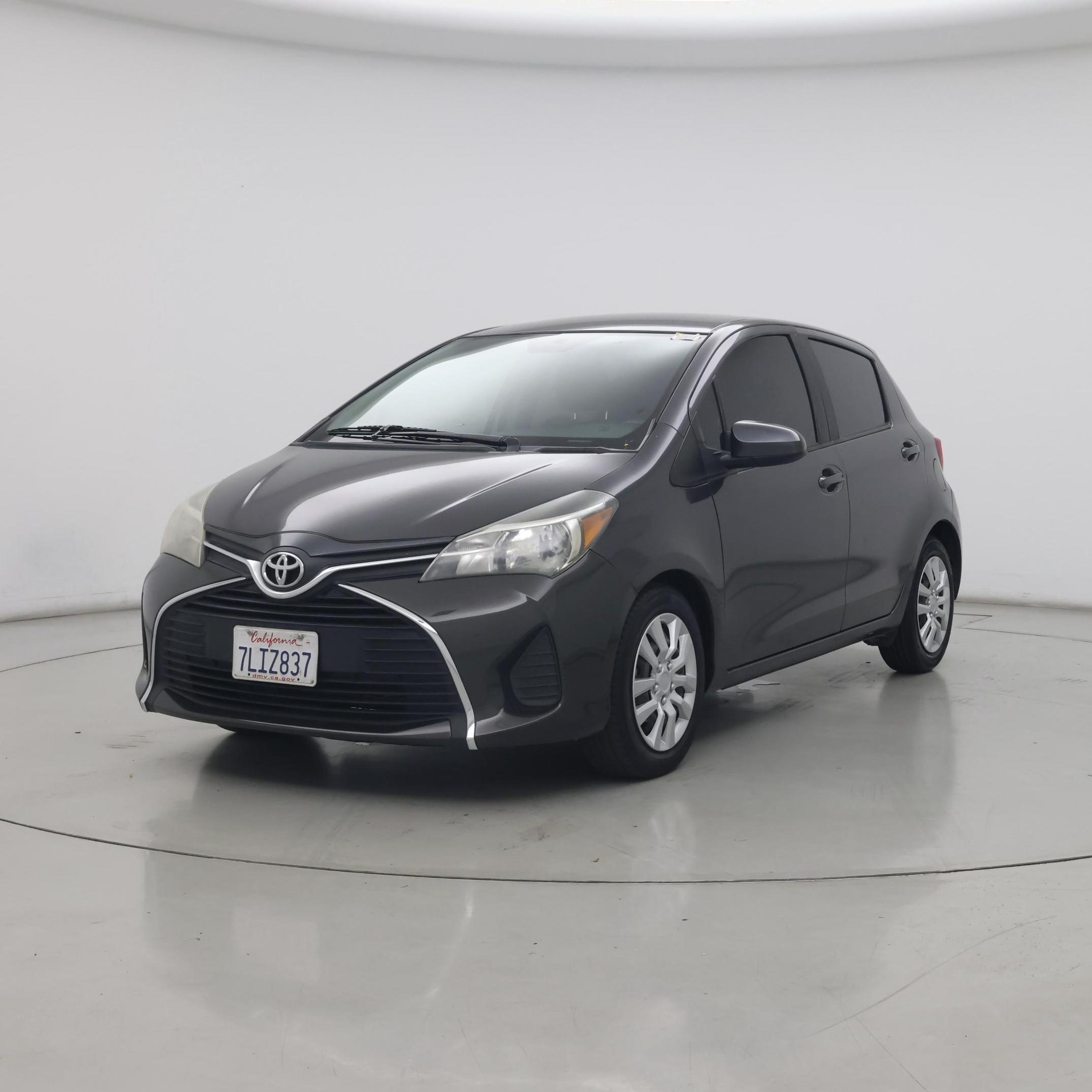 Thumbnail: 2015 Toyota Yaris - 4