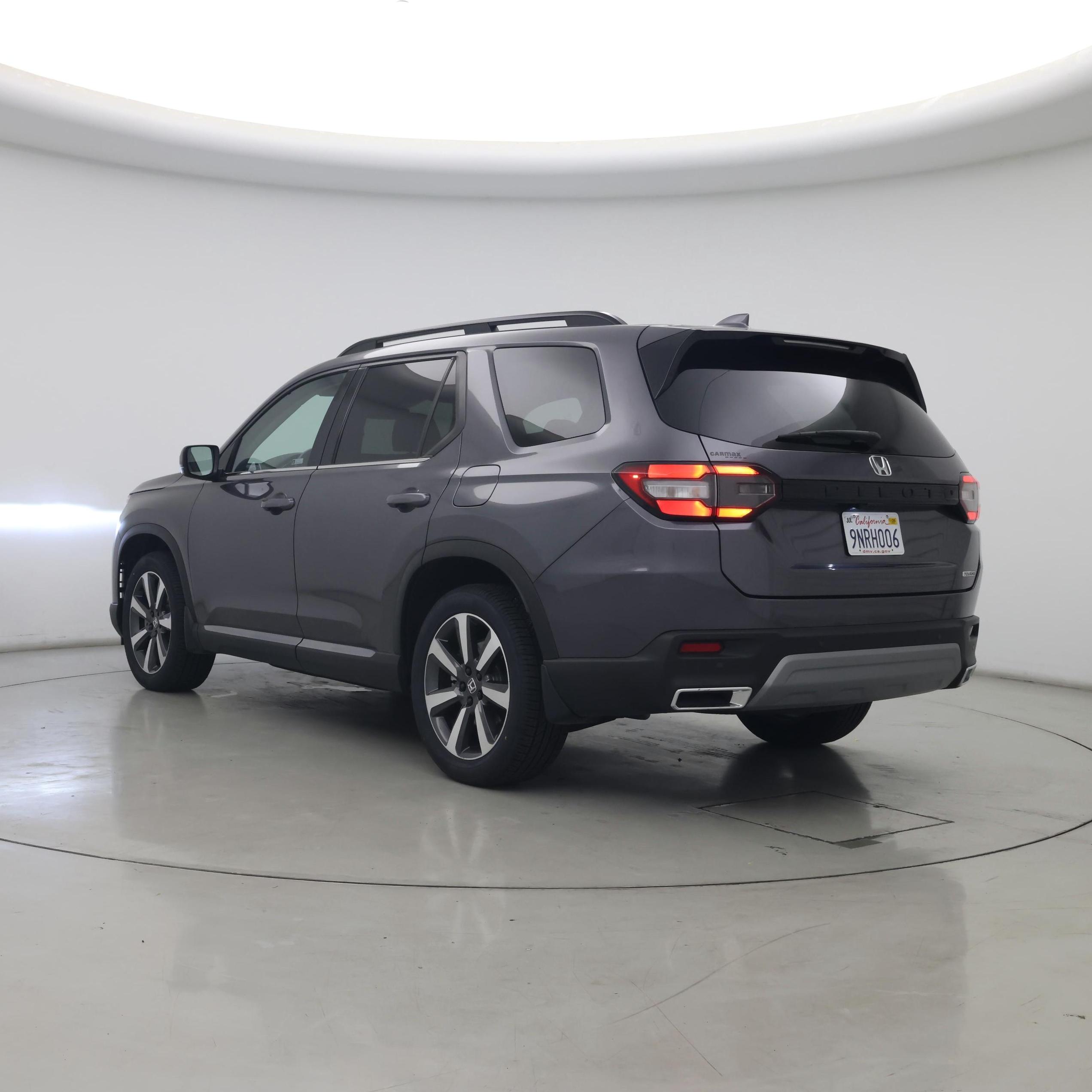 Thumbnail: 2025 Honda Pilot - 2