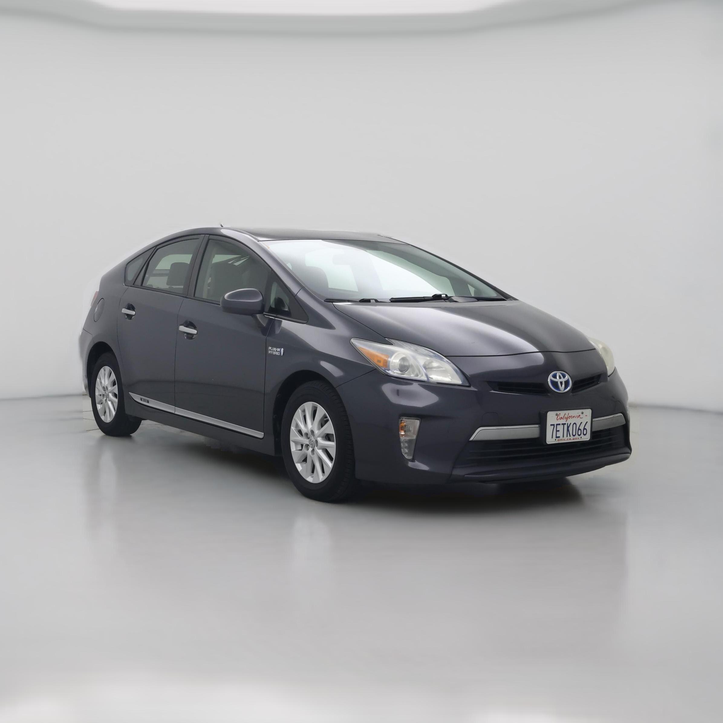 Thumbnail: 2014 Toyota Prius - 1
