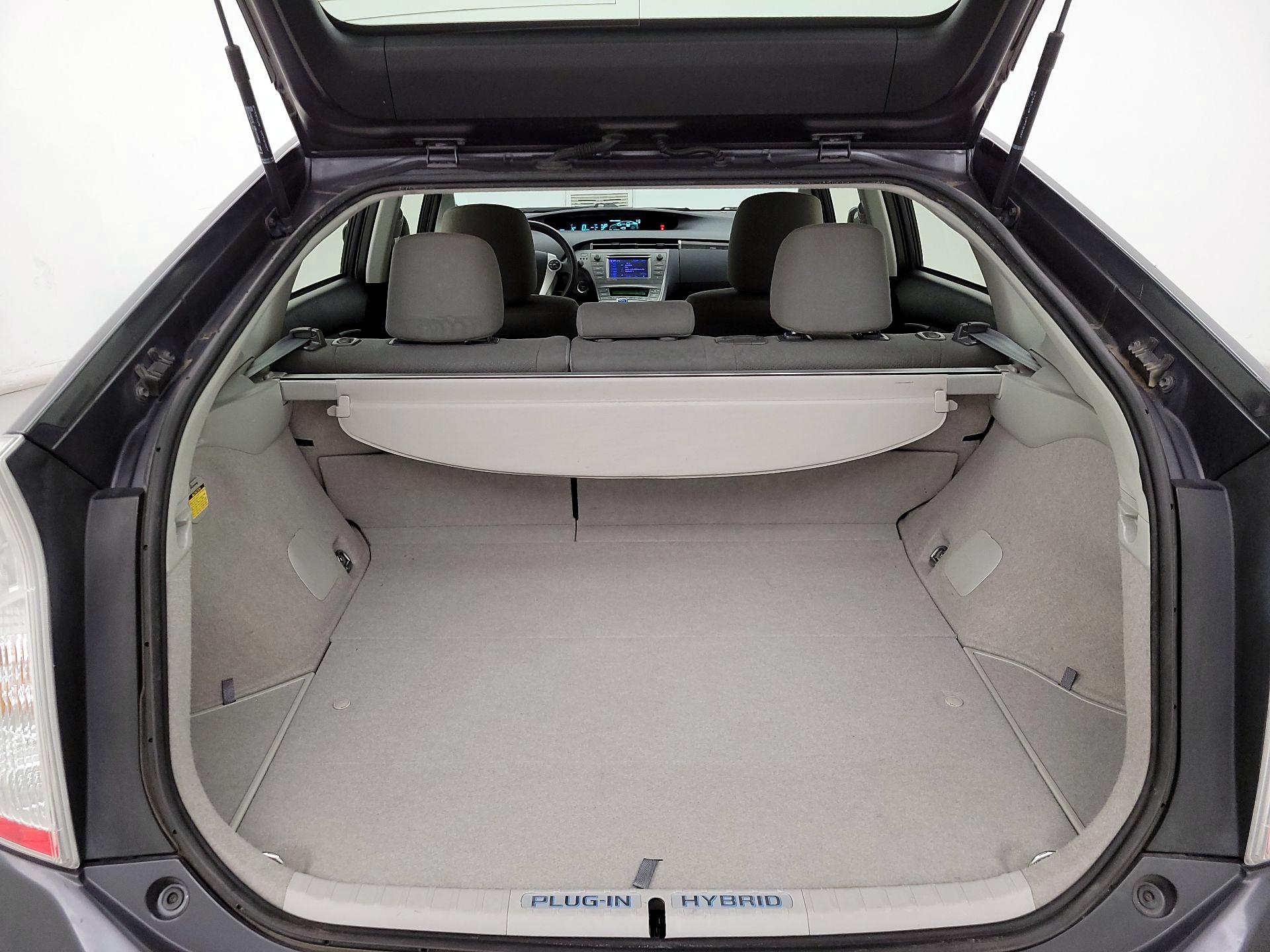Thumbnail: 2014 Toyota Prius - 20