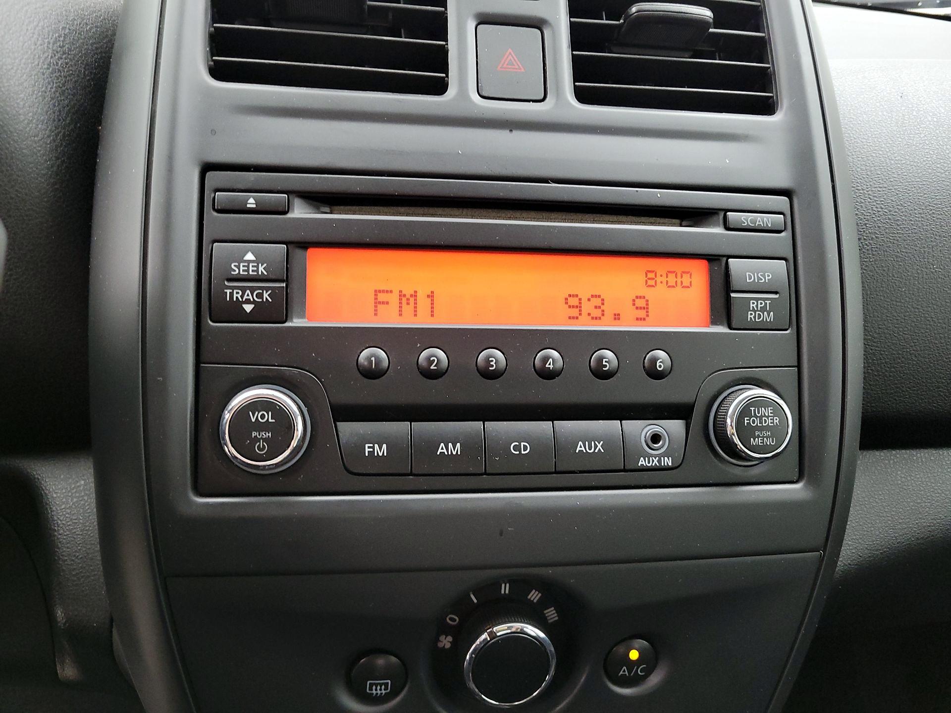 Thumbnail: 2015 Nissan Versa - 14