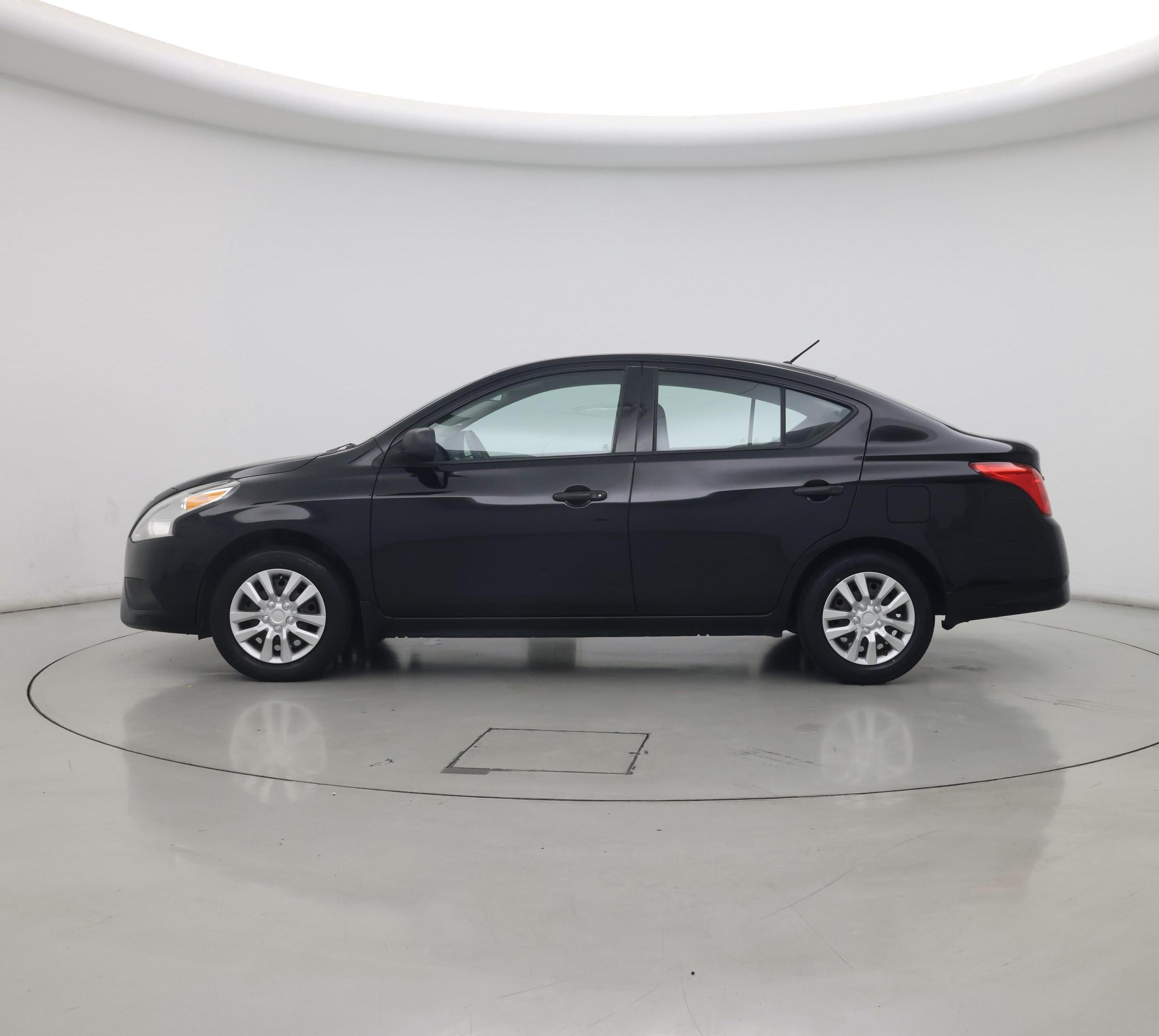 Thumbnail: 2015 Nissan Versa - 3