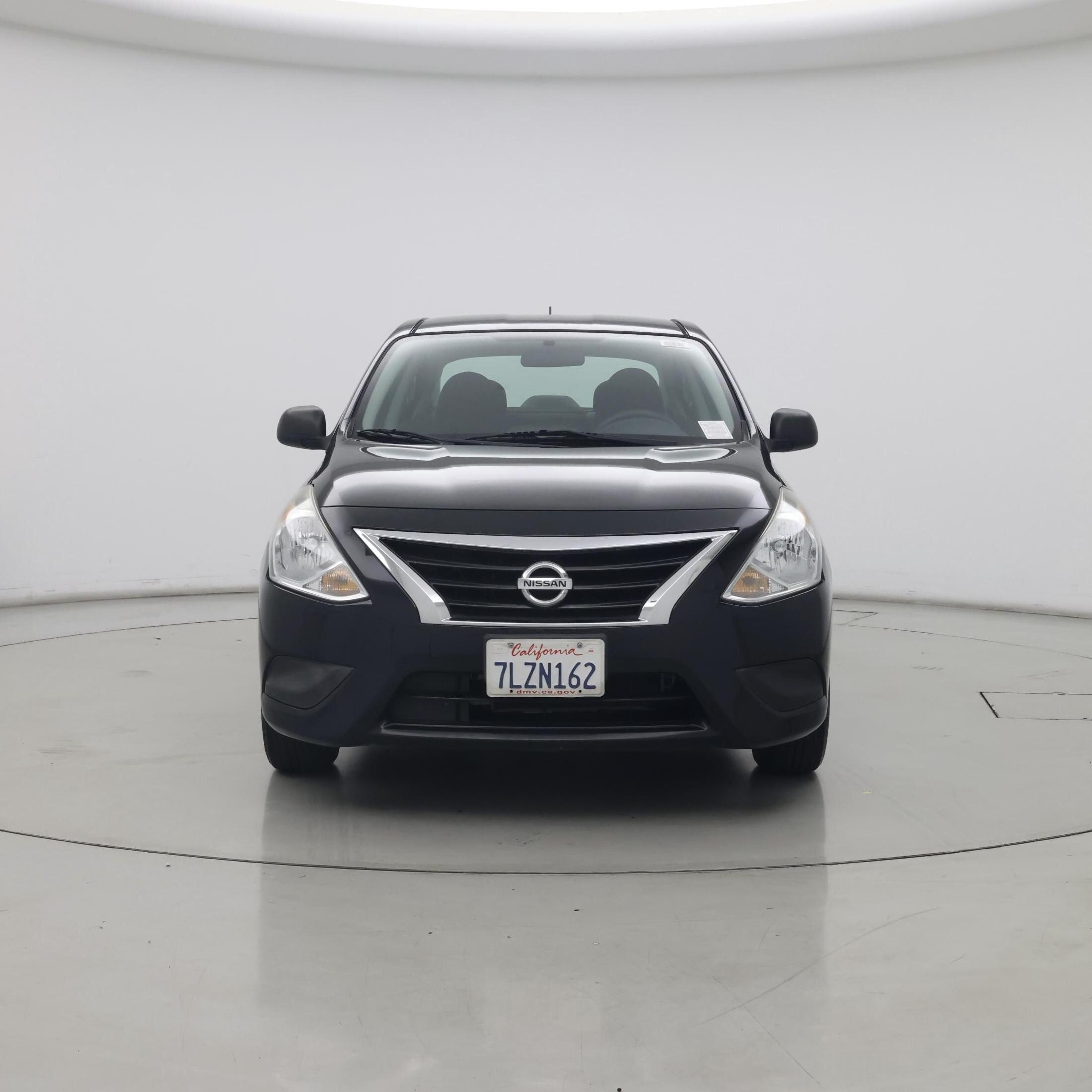 Thumbnail: 2015 Nissan Versa - 5