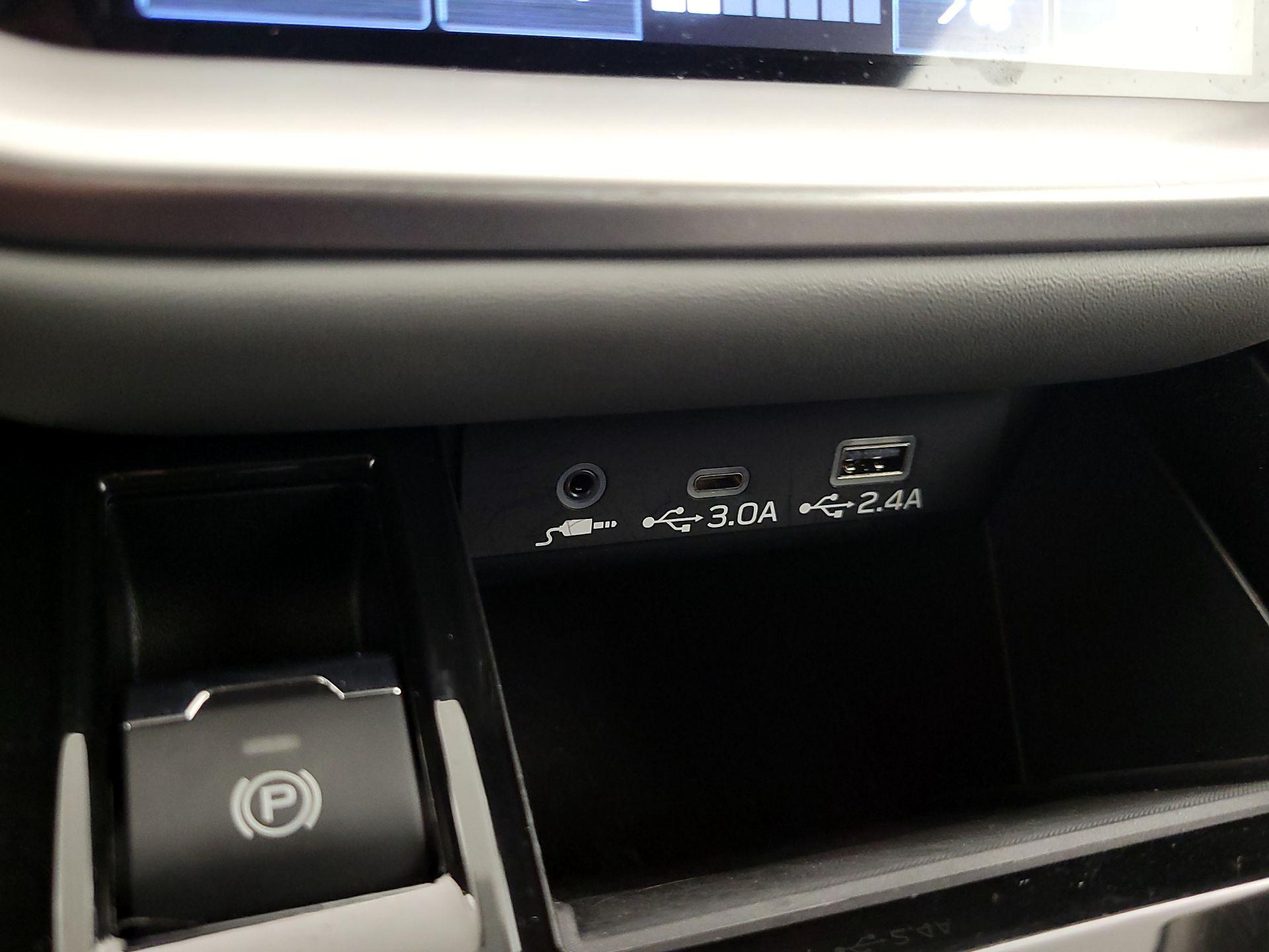 Thumbnail: 2025 Subaru Legacy - 18