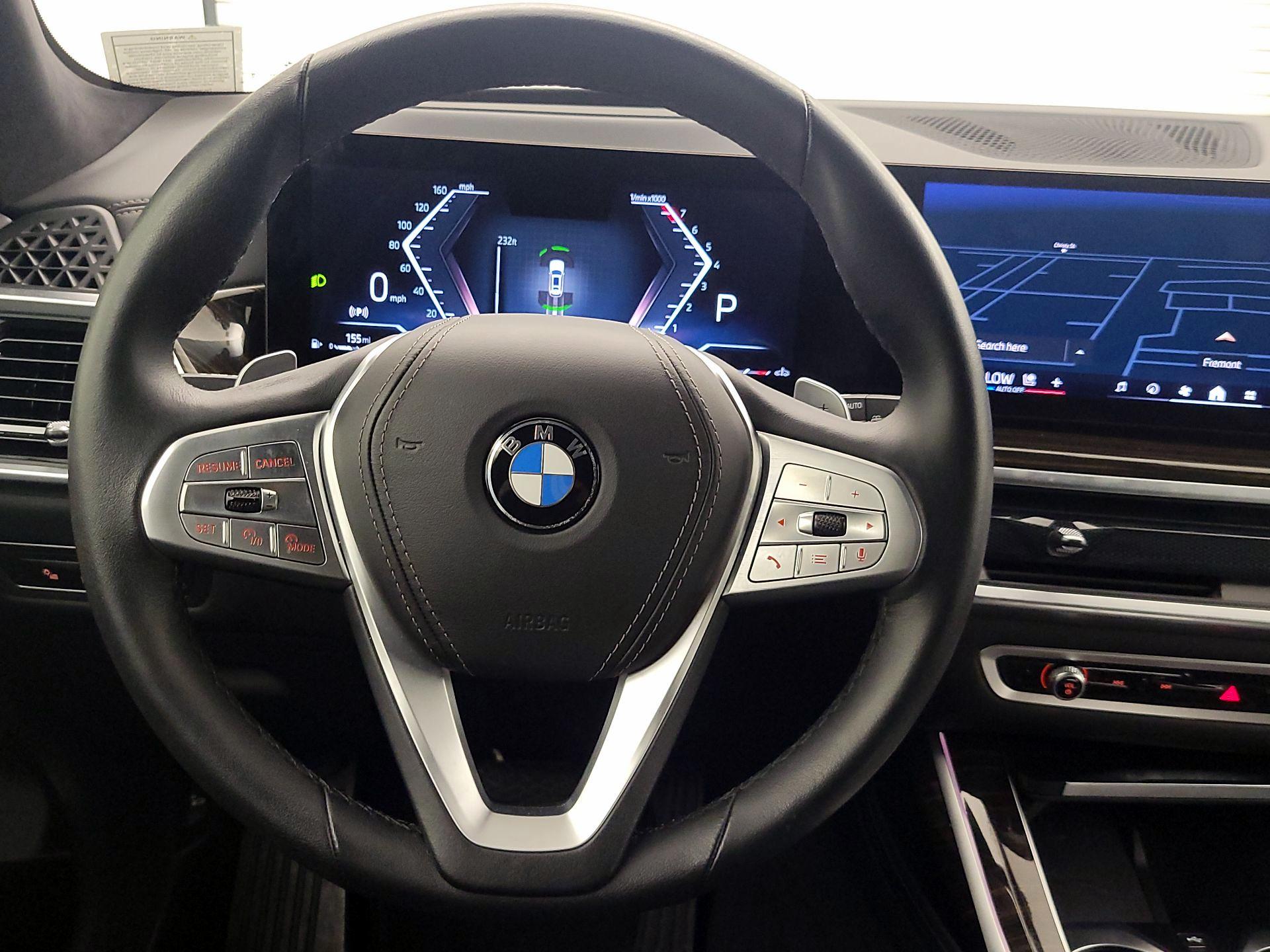 Thumbnail: 2024 BMW X7 - 10