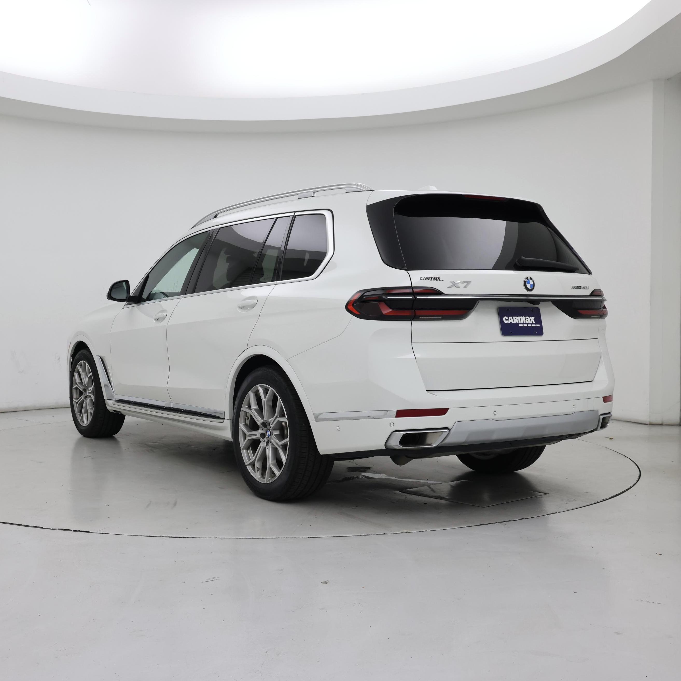 Thumbnail: 2024 BMW X7 - 2