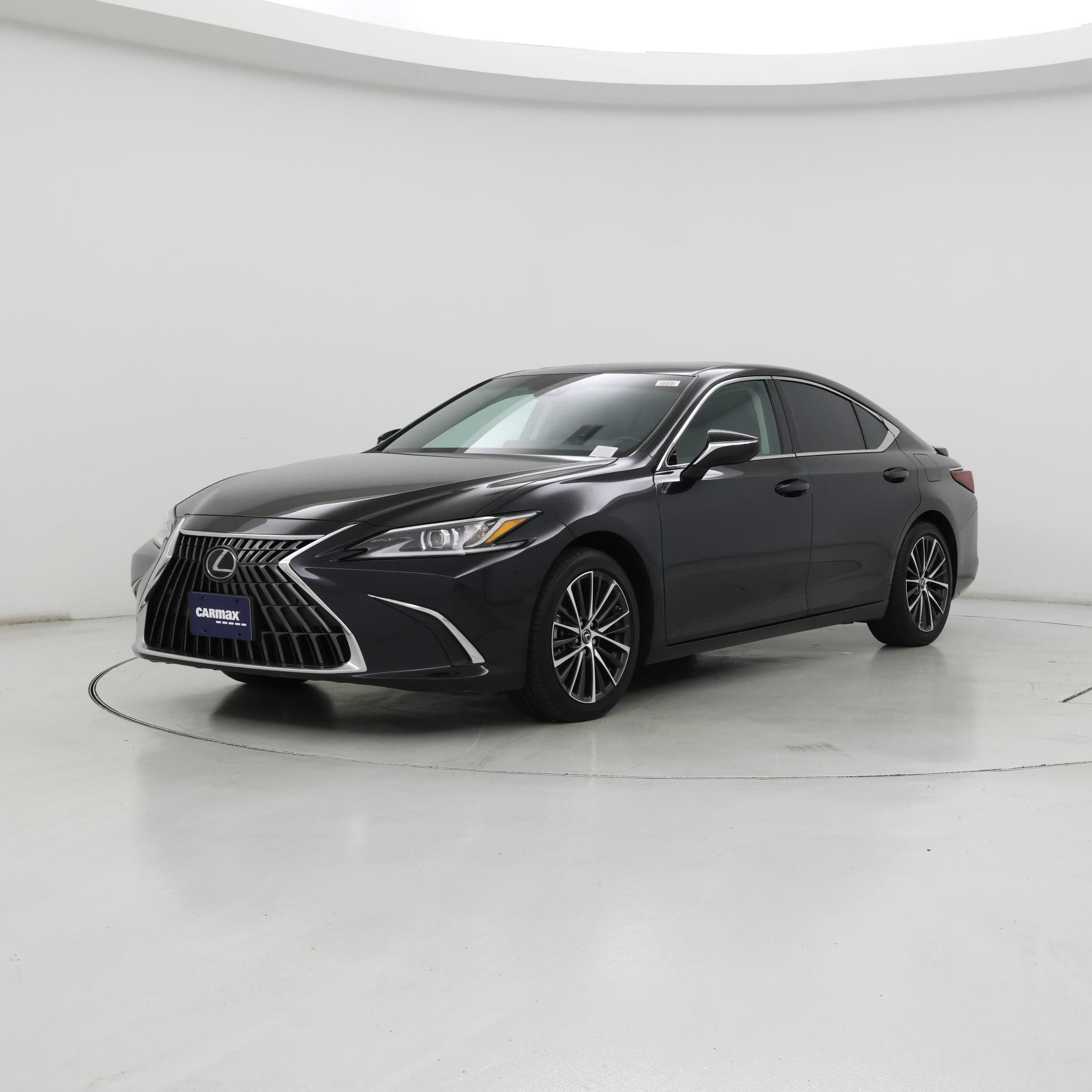 Thumbnail: 2024 Lexus ES - 4
