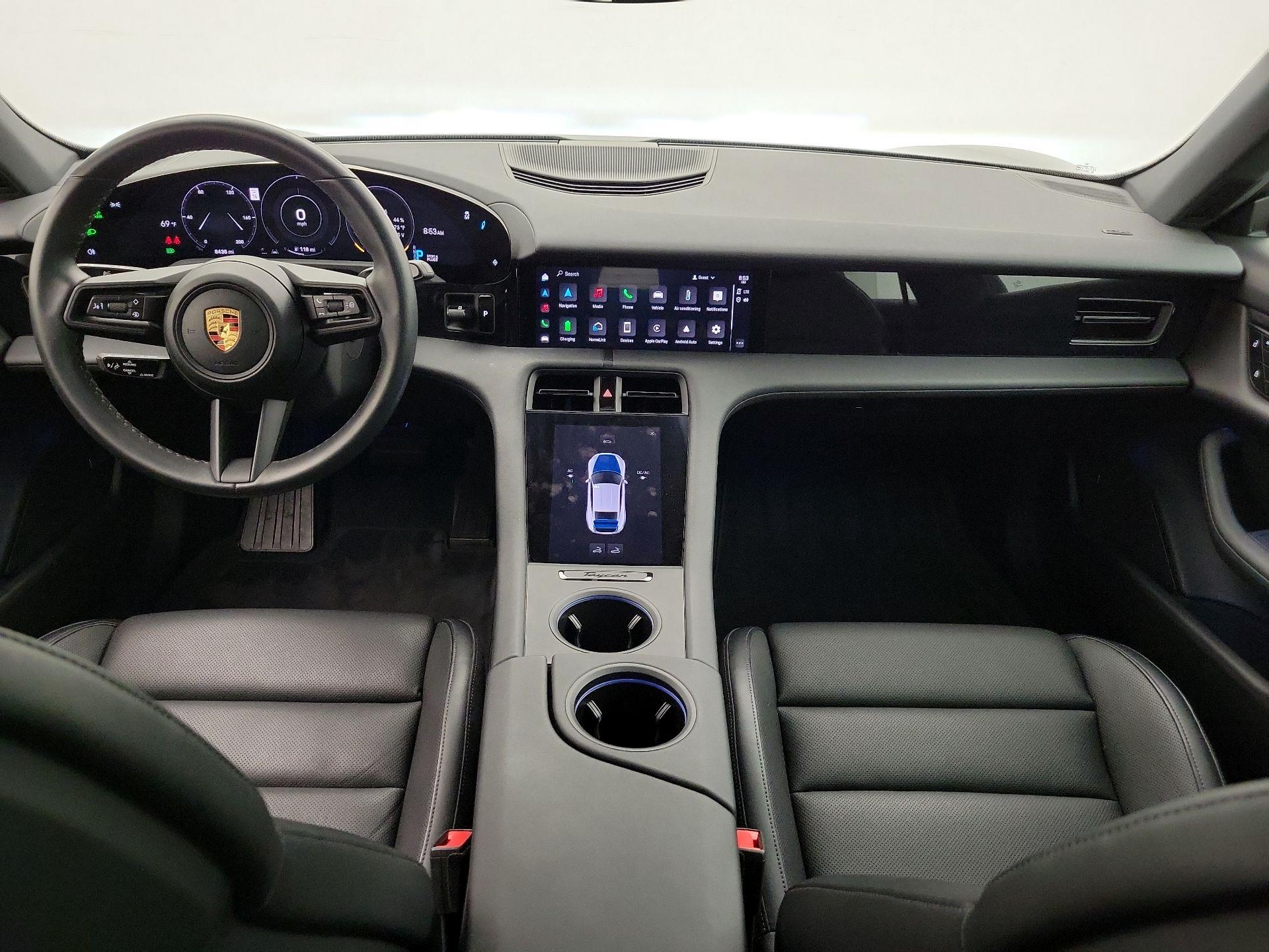 Thumbnail: 2022 Porsche Taycan - 9