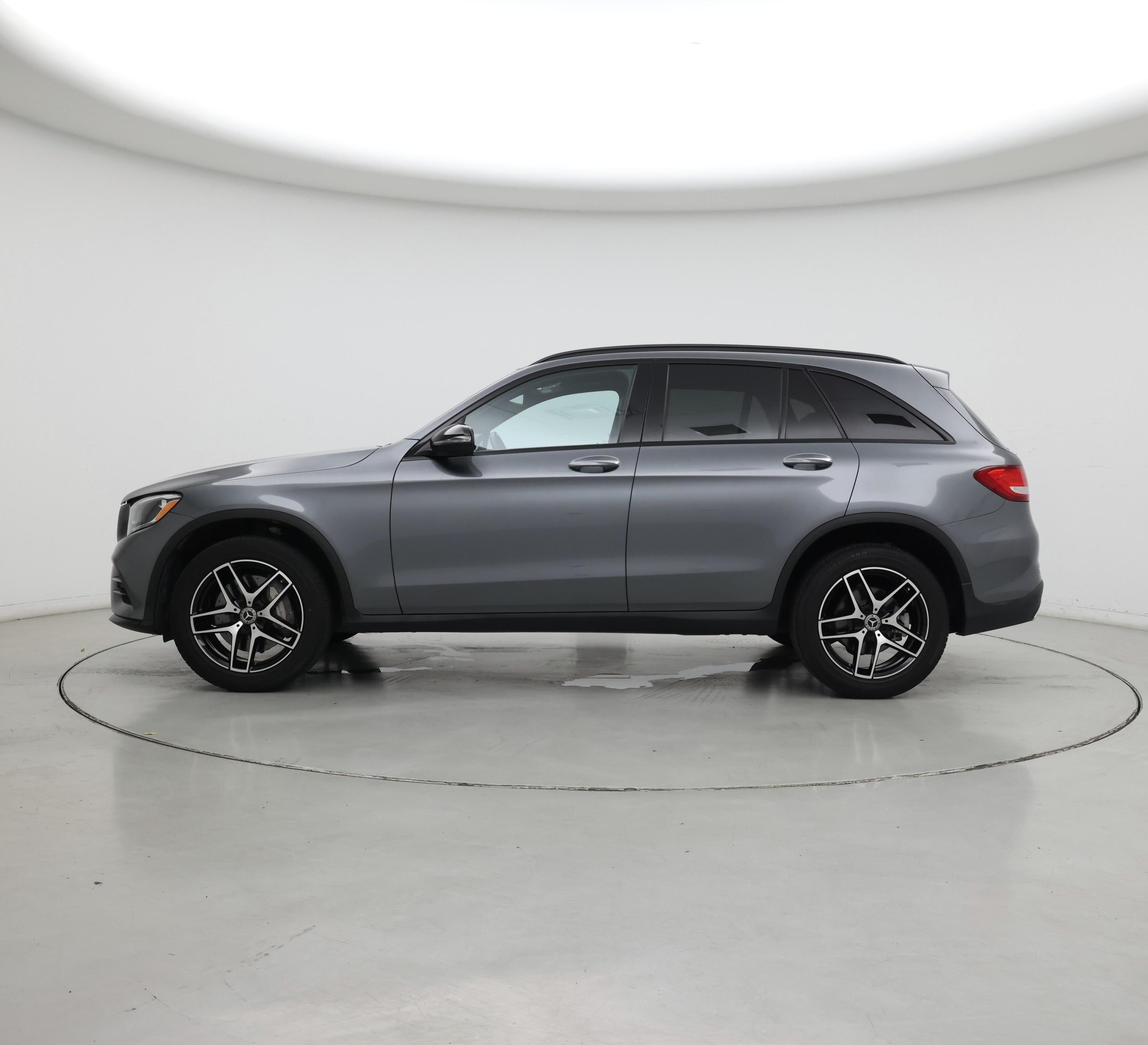 Thumbnail: 2018 Mercedes-Benz GLC - 3