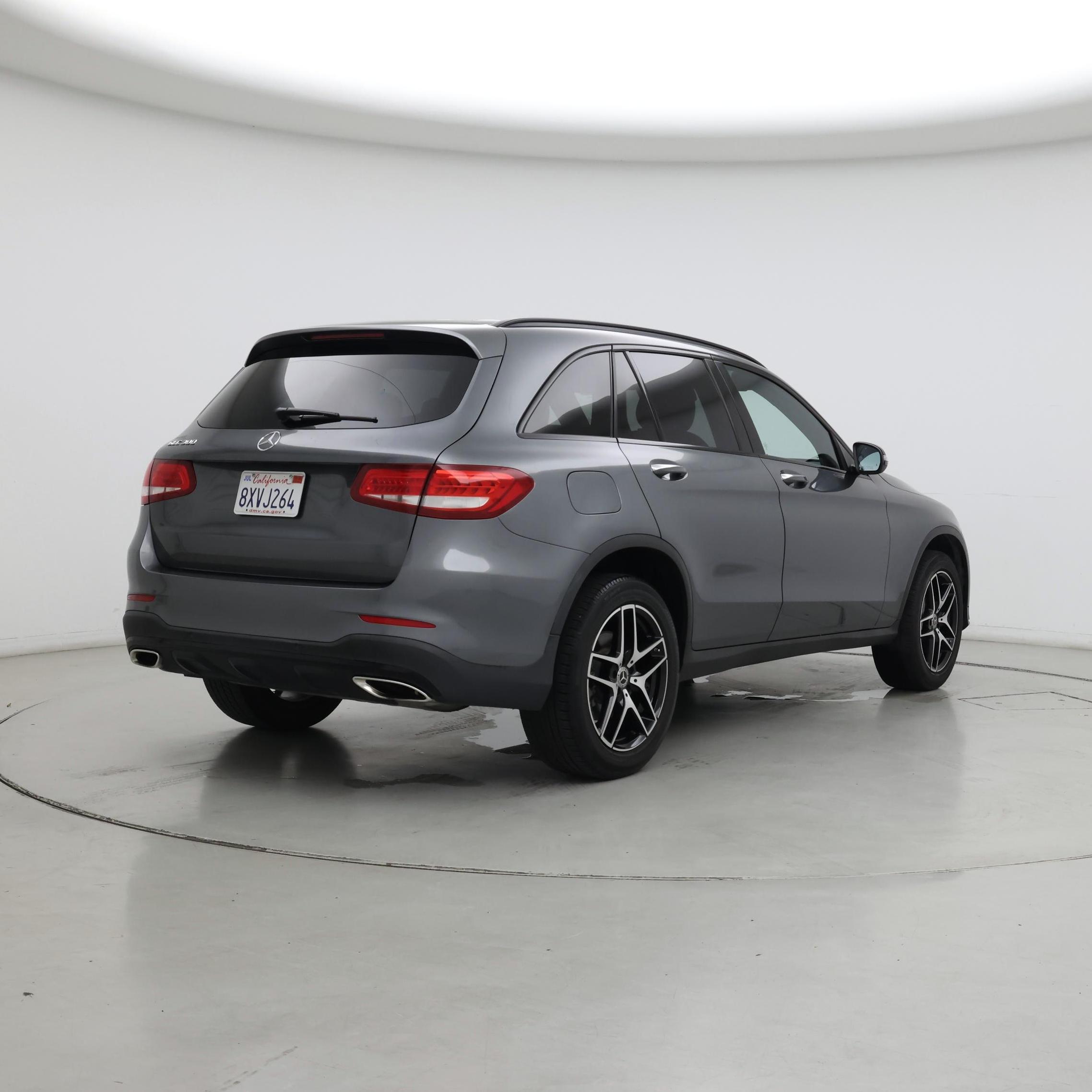 Thumbnail: 2018 Mercedes-Benz GLC - 8