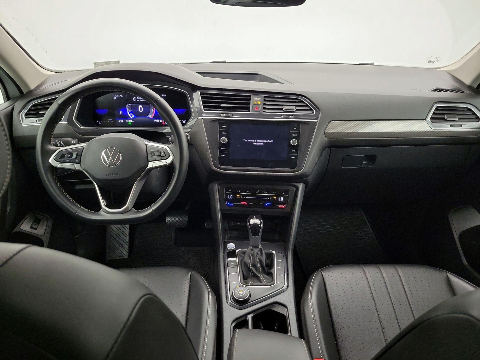 Thumbnail: 2024 Volkswagen Tiguan - 9