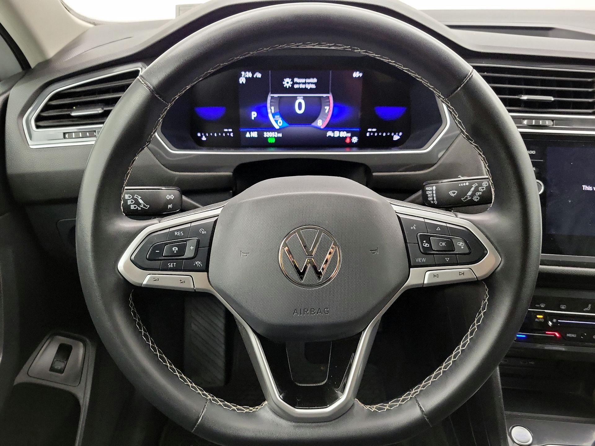 Thumbnail: 2024 Volkswagen Tiguan - 10