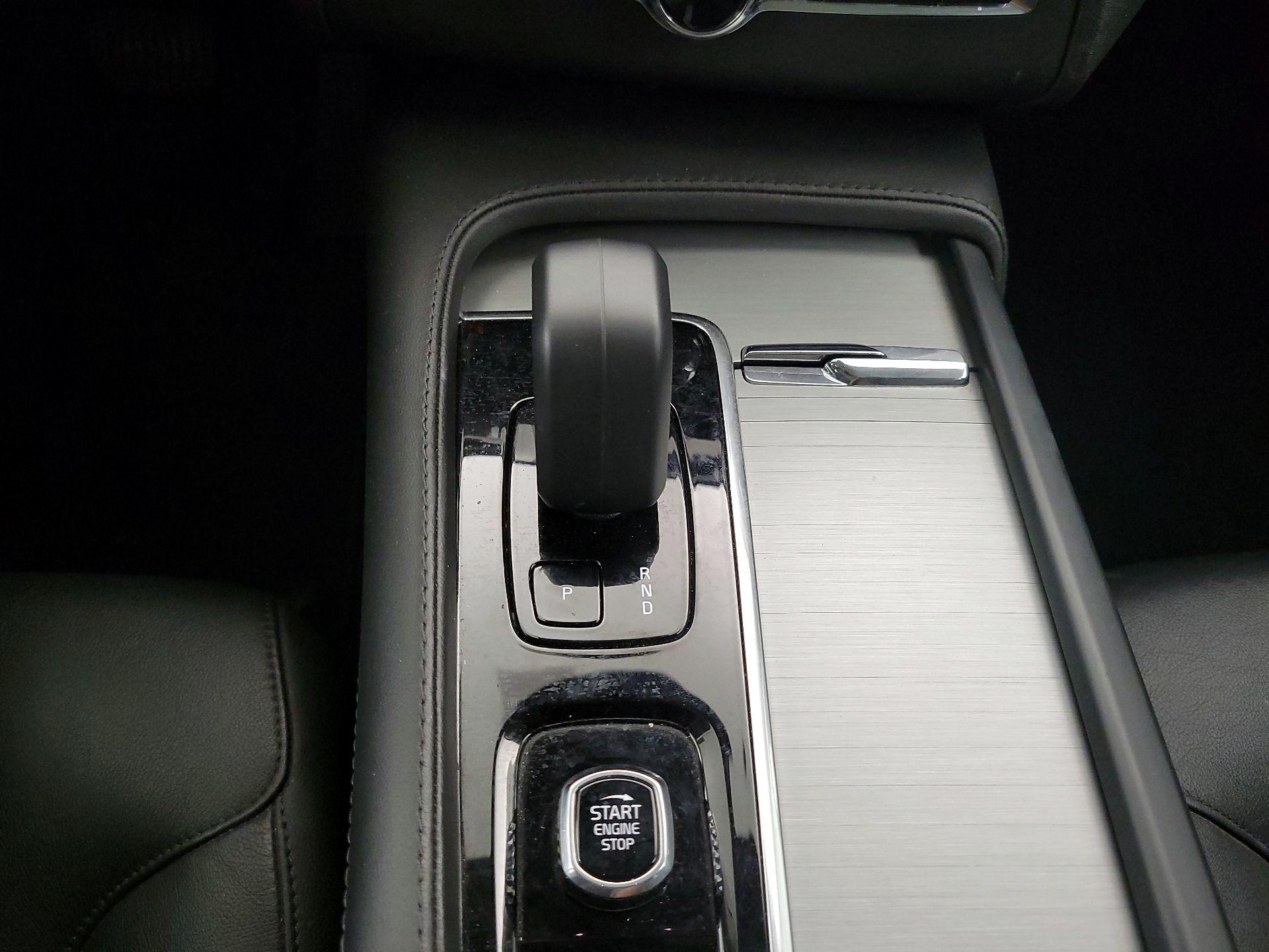 Thumbnail: 2024 Volvo XC90 - 18