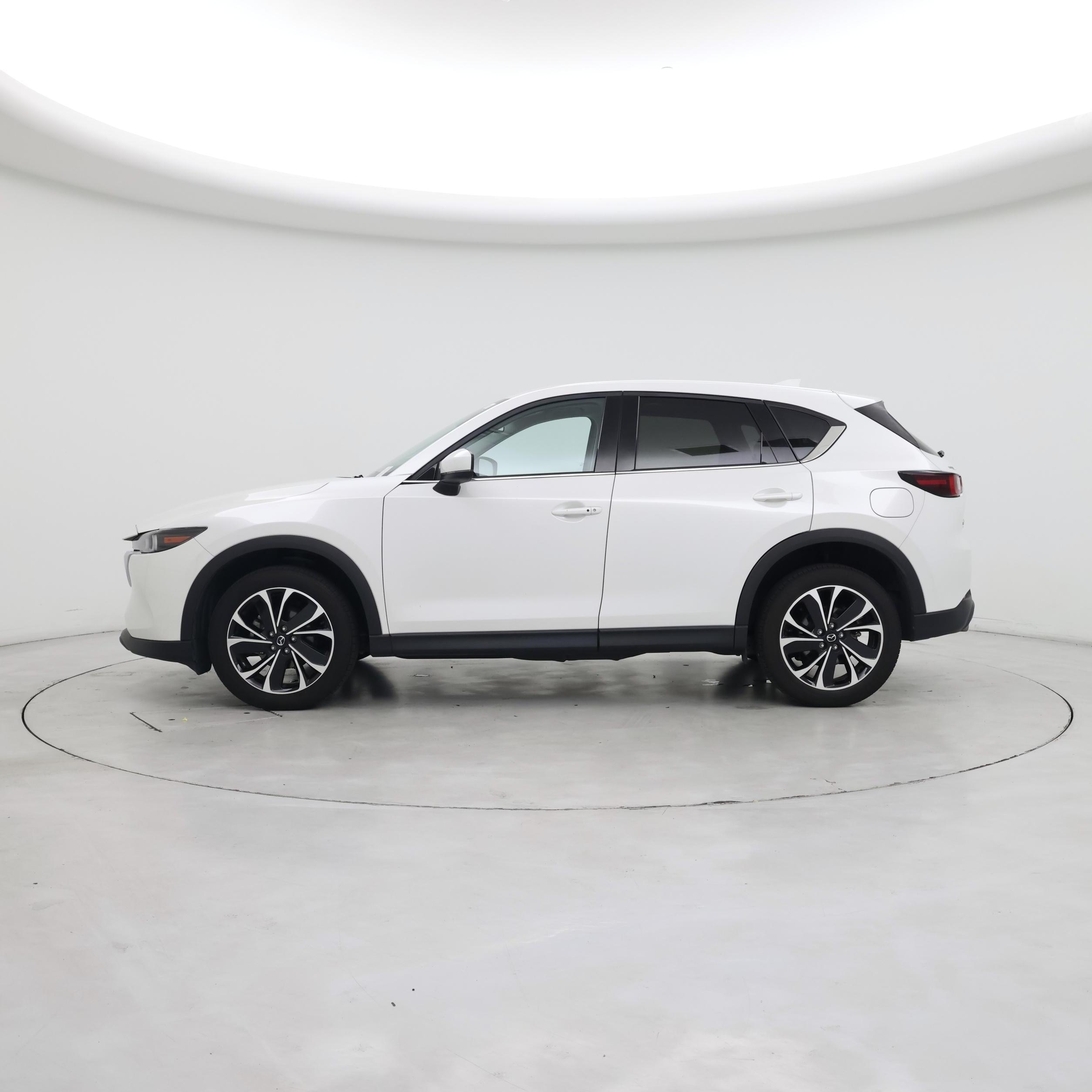 Thumbnail: 2023 Mazda CX-5 - 3