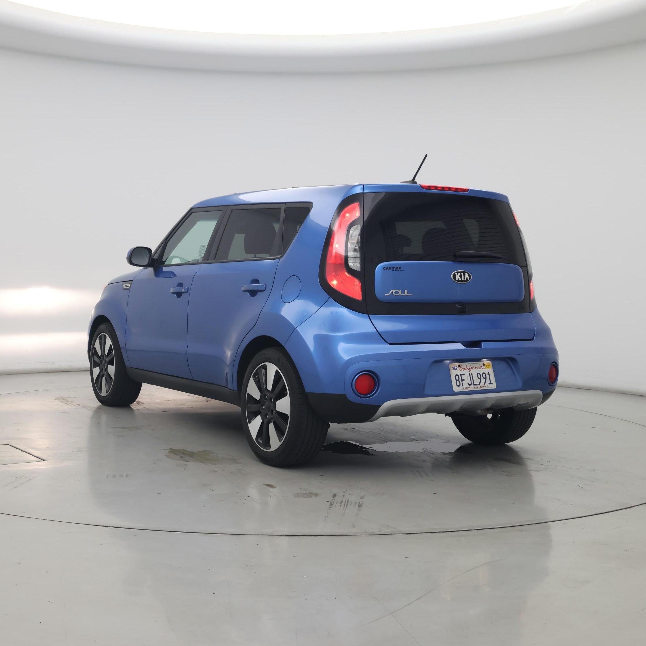 Thumbnail: 2019 Kia Soul - 2