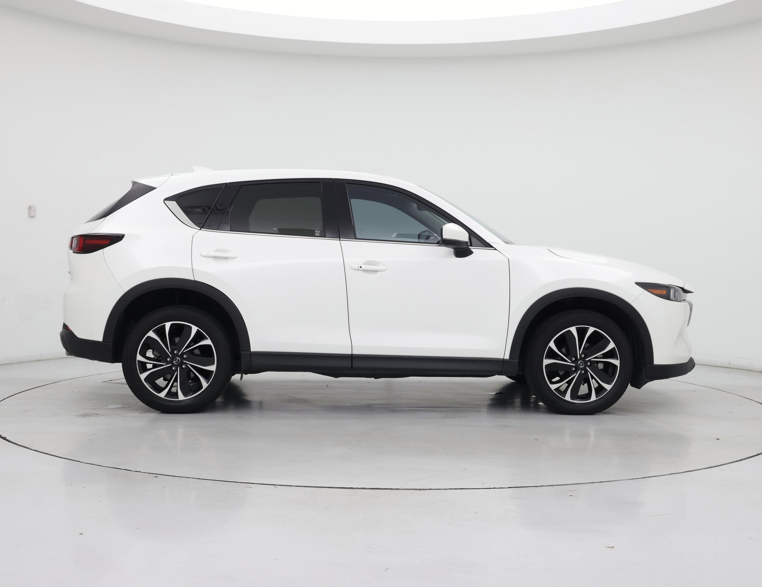 Thumbnail: 2022 Mazda CX-5 - 7