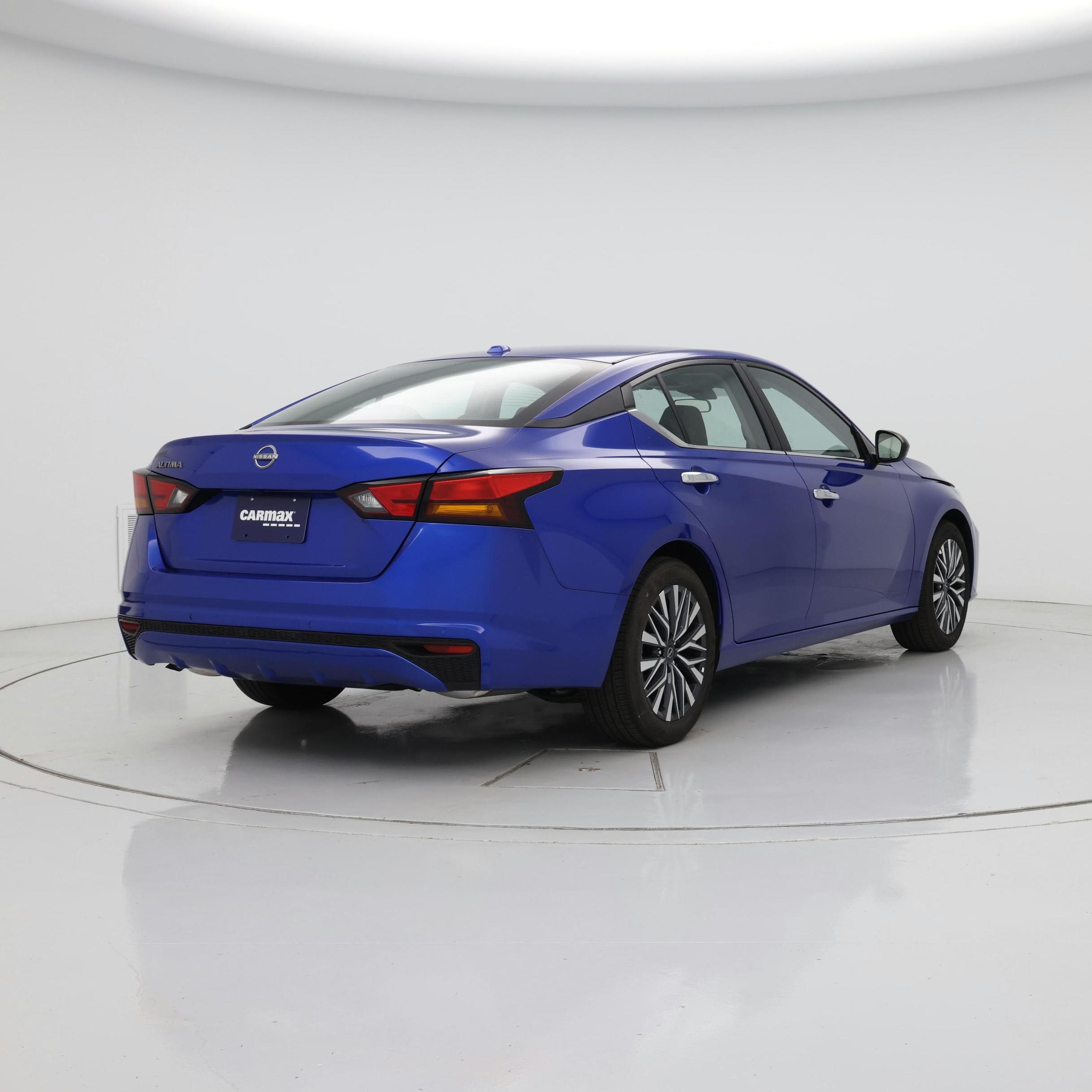 Thumbnail: 2025 Nissan Altima - 8