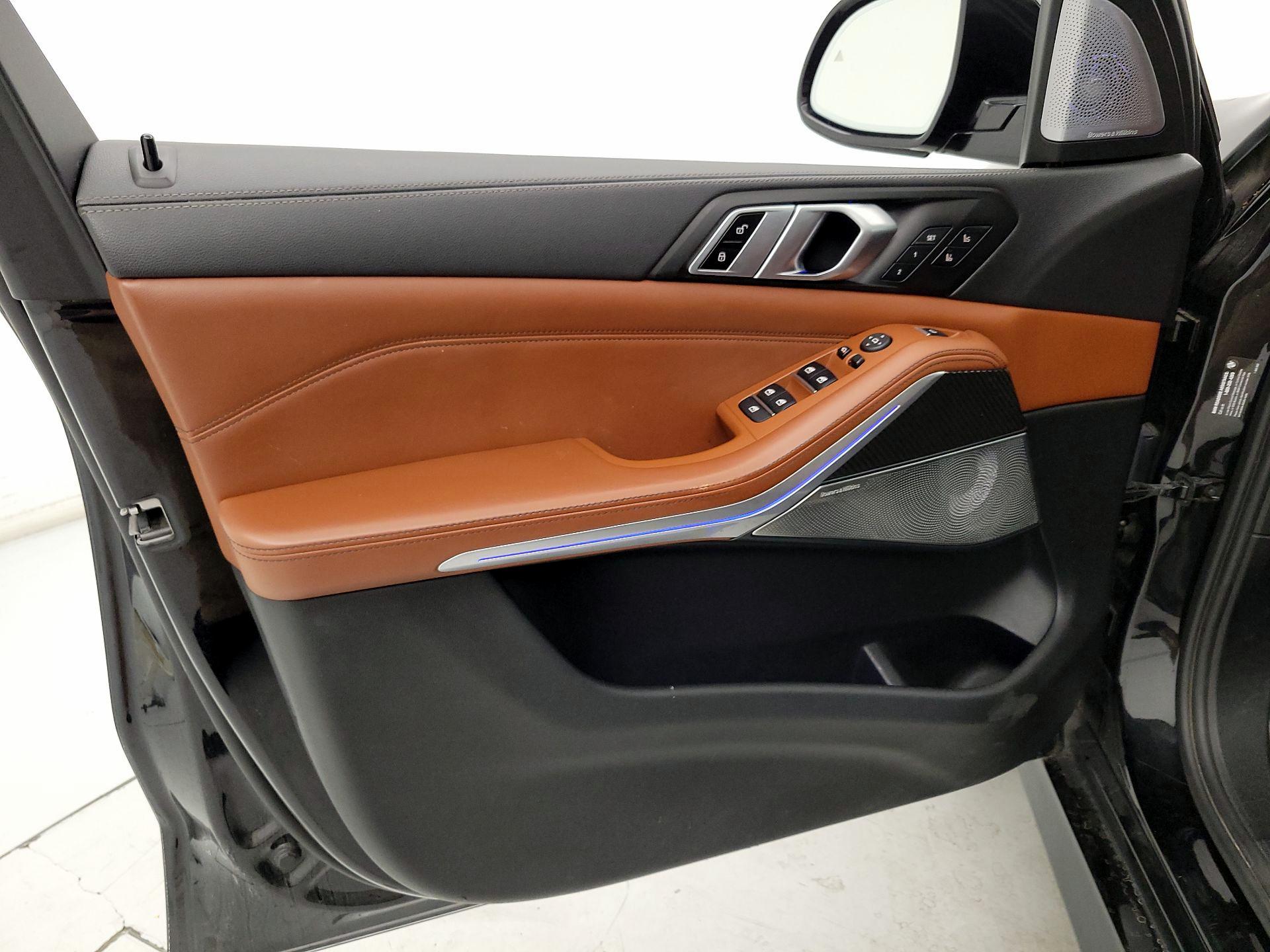 Thumbnail: 2023 BMW X5 - 12