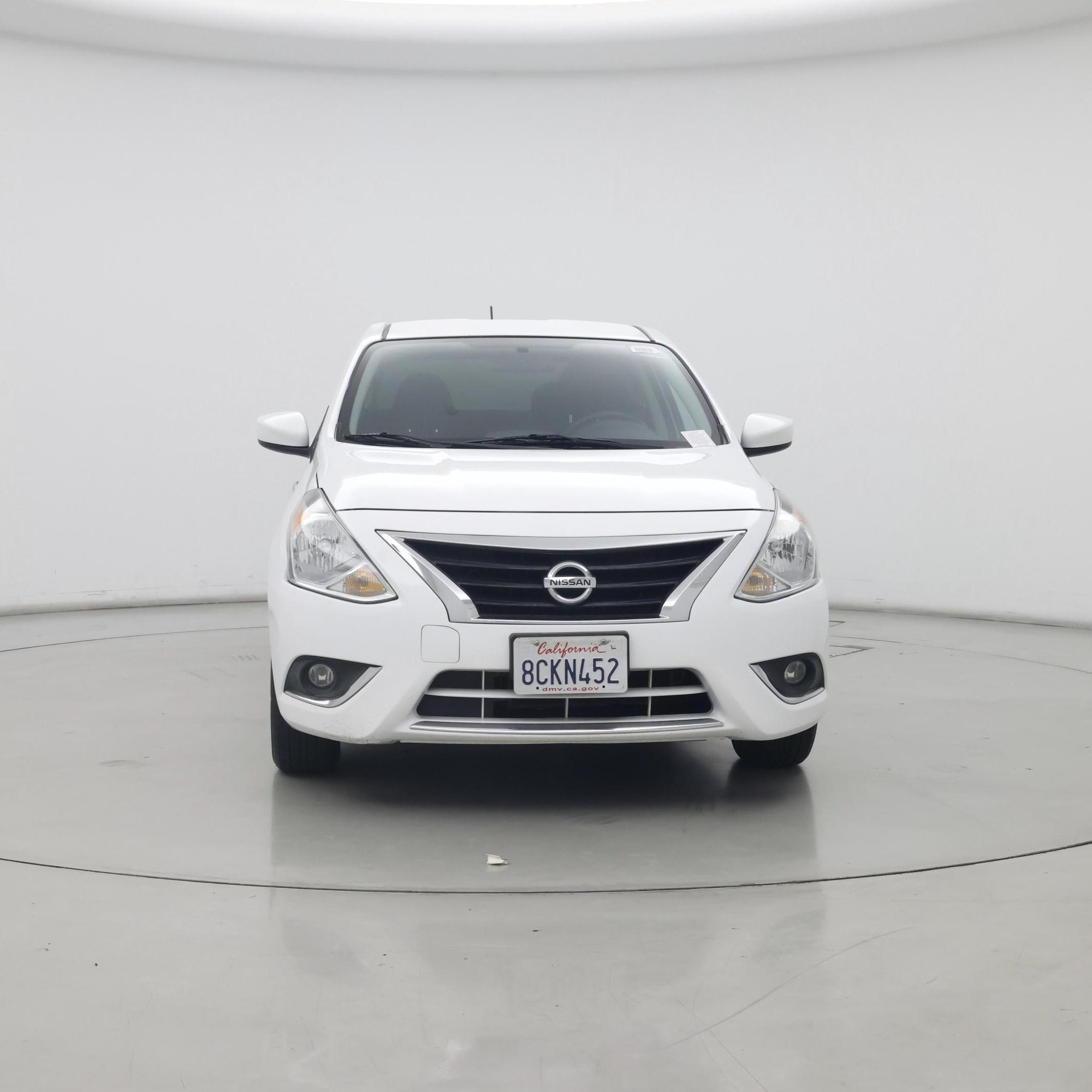 Thumbnail: 2018 Nissan Versa - 5