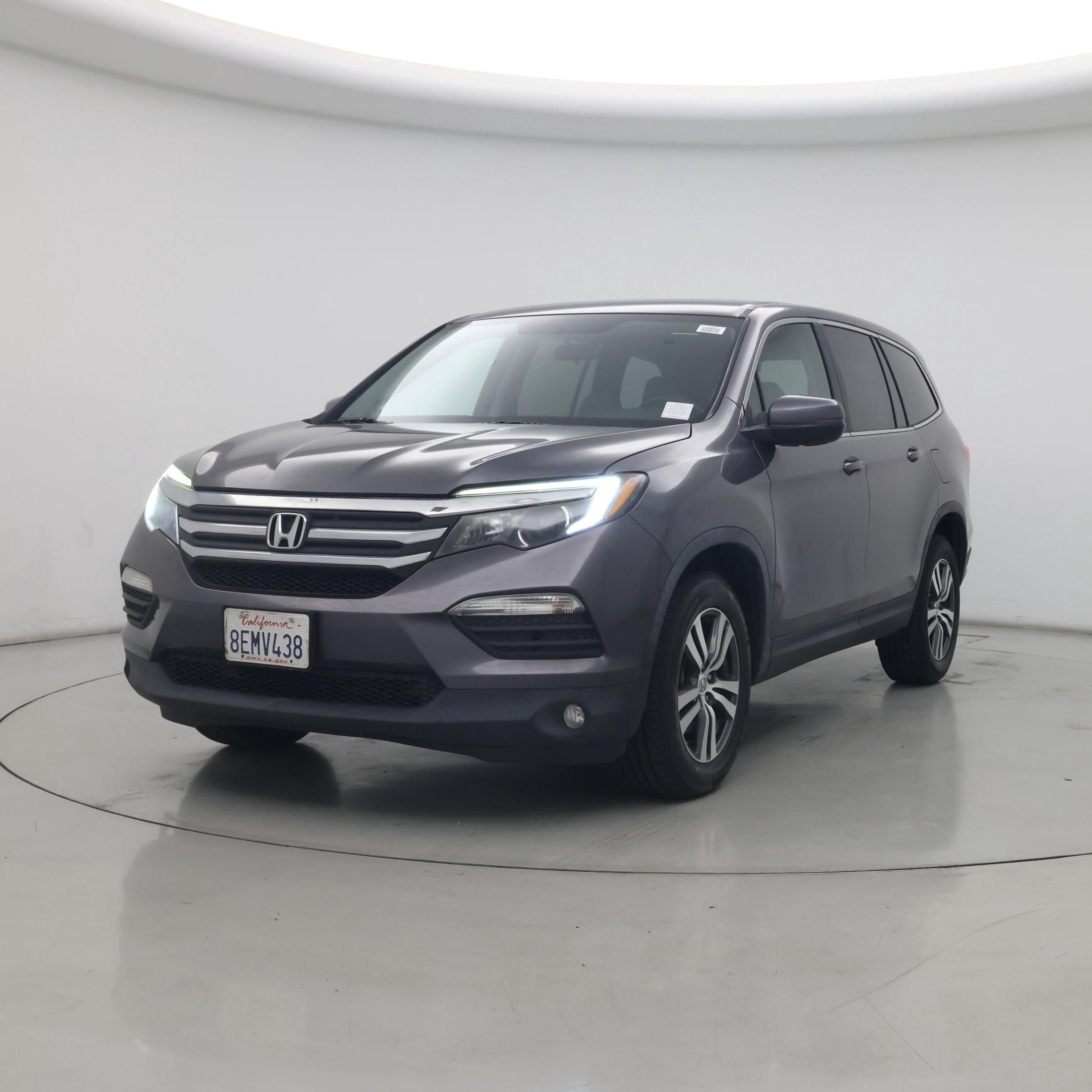 Thumbnail: 2018 Honda Pilot - 4