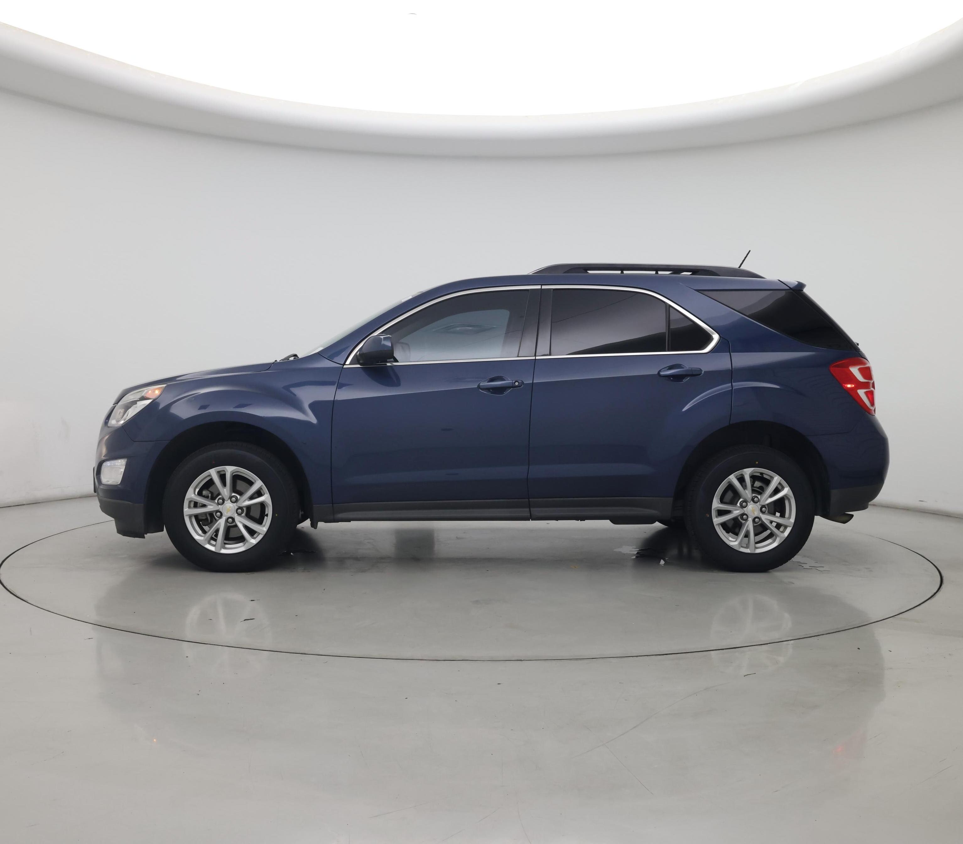 Thumbnail: 2016 Chevrolet Equinox - 3