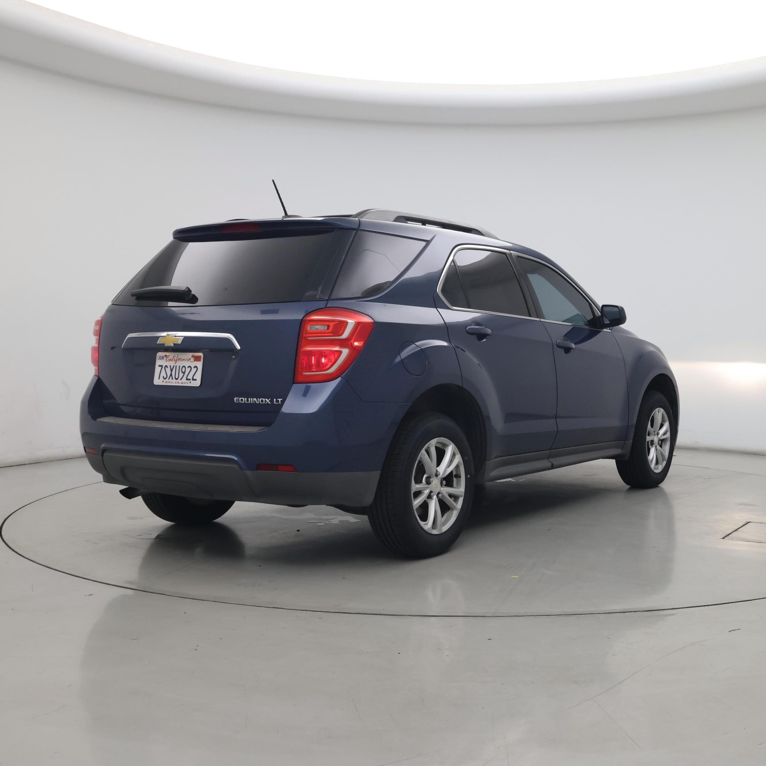 Thumbnail: 2016 Chevrolet Equinox - 8