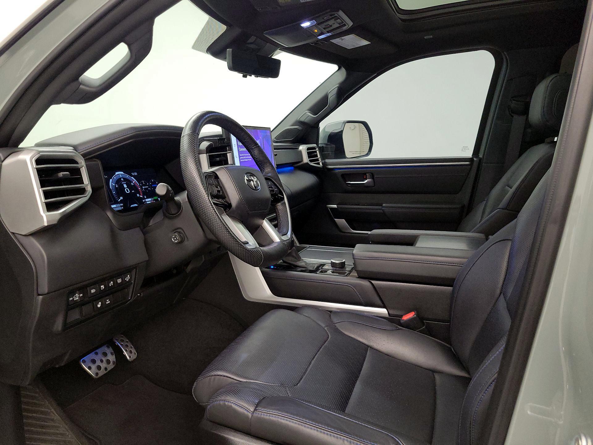 Thumbnail: 2024 Toyota Tundra - 11