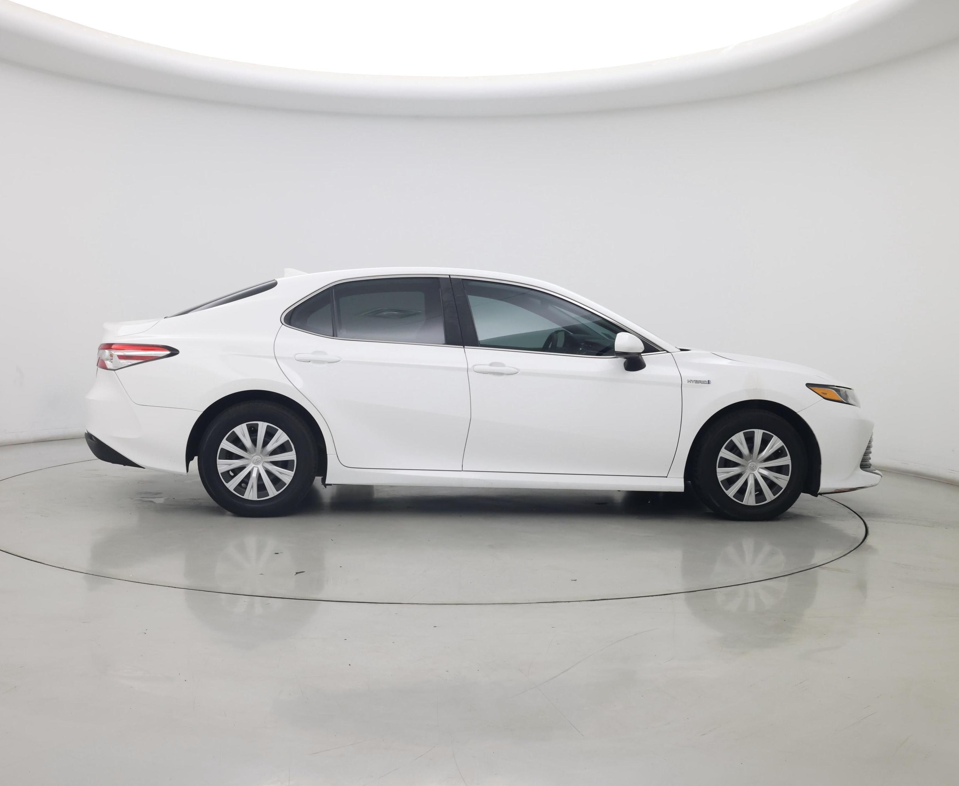 Thumbnail: 2019 Toyota Camry - 7