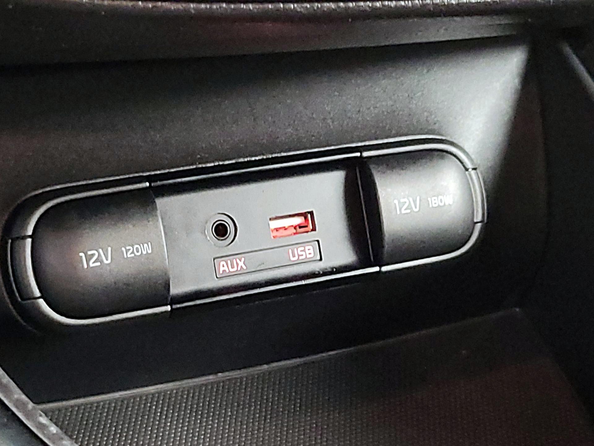 Thumbnail: 2018 Kia Soul - 18