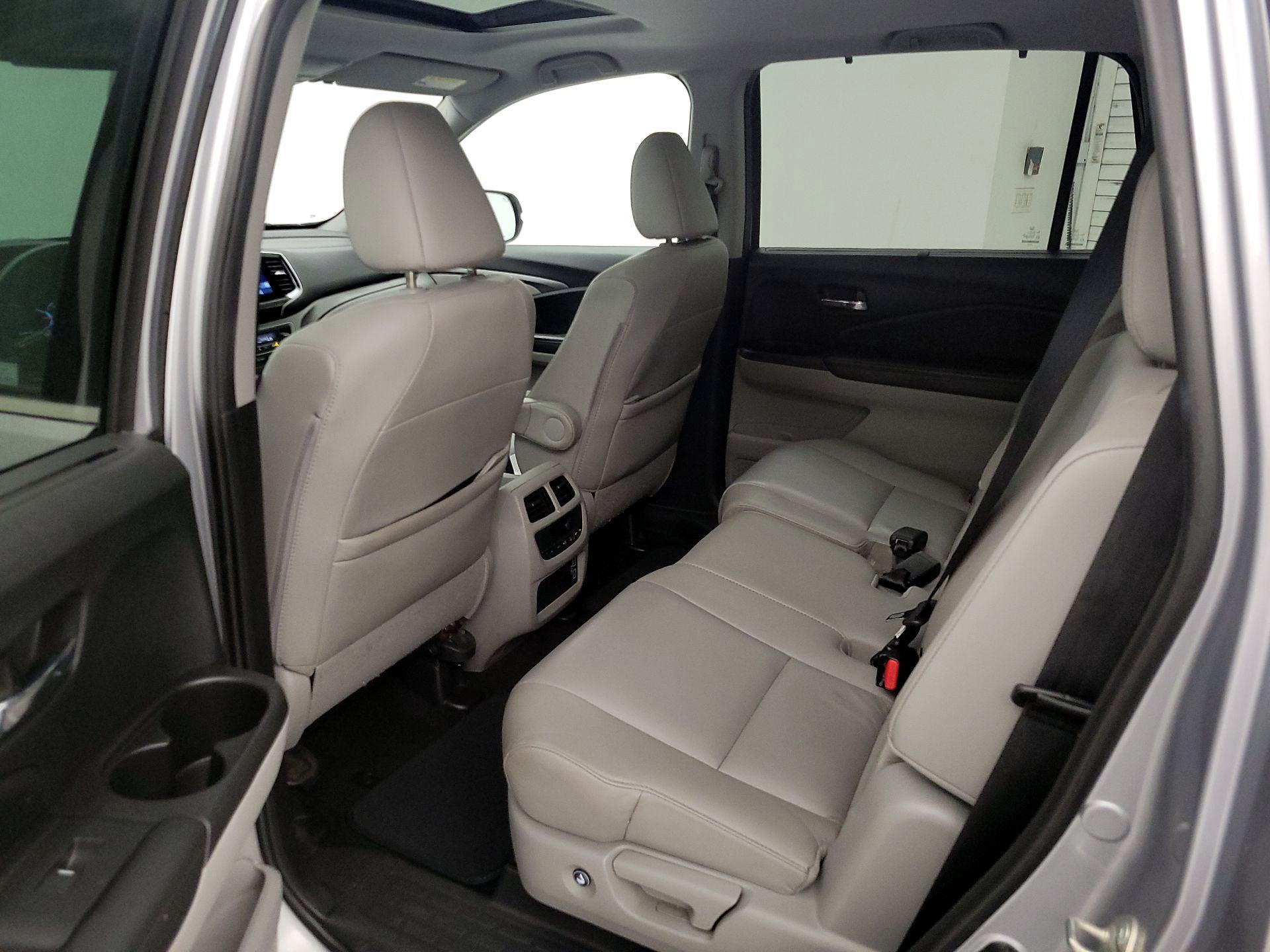 Thumbnail: 2021 Honda Pilot - 20