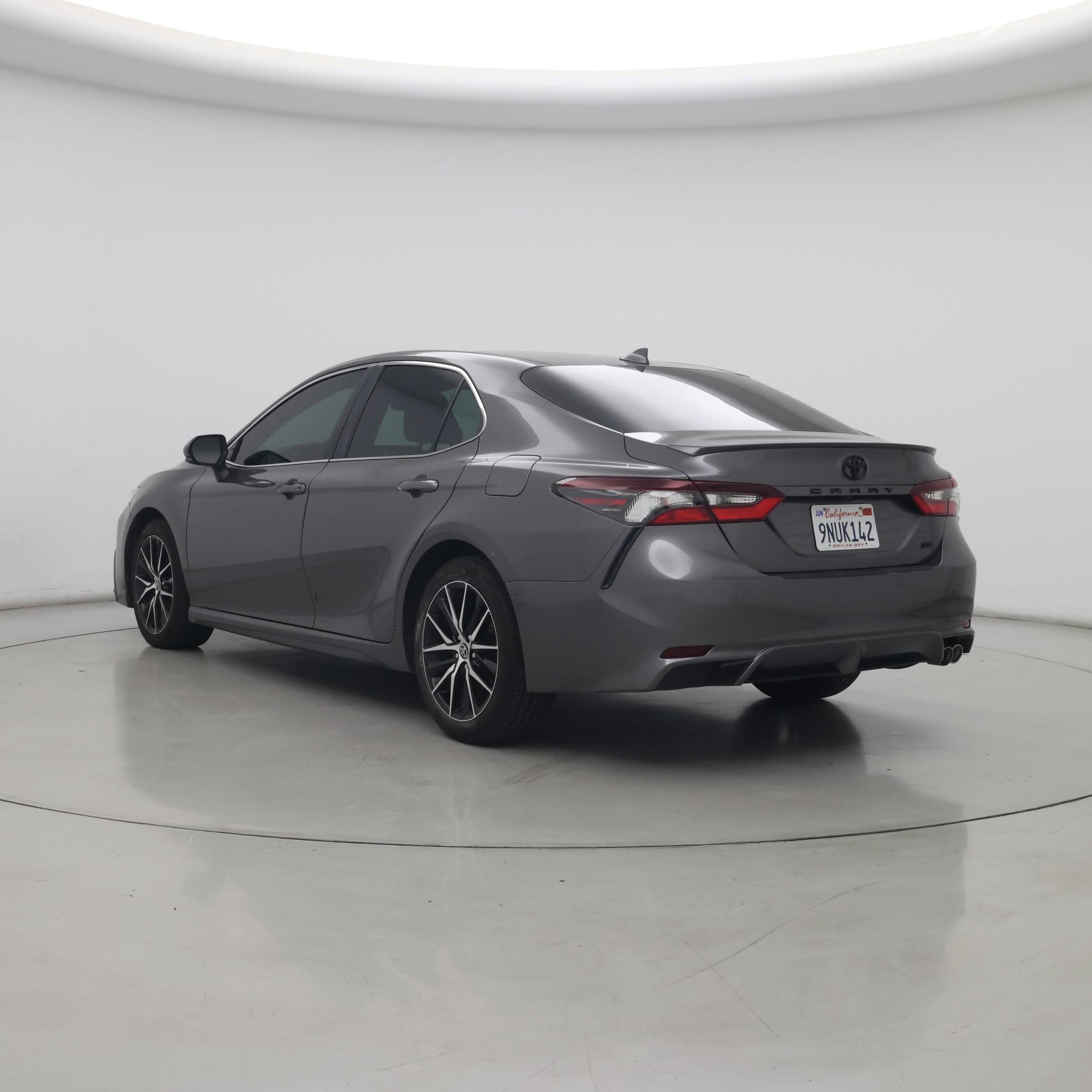 Thumbnail: 2022 Toyota Camry - 2