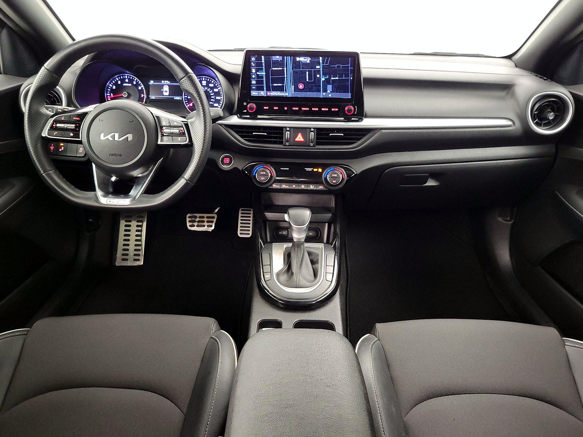 Thumbnail: 2023 Kia Forte - 9