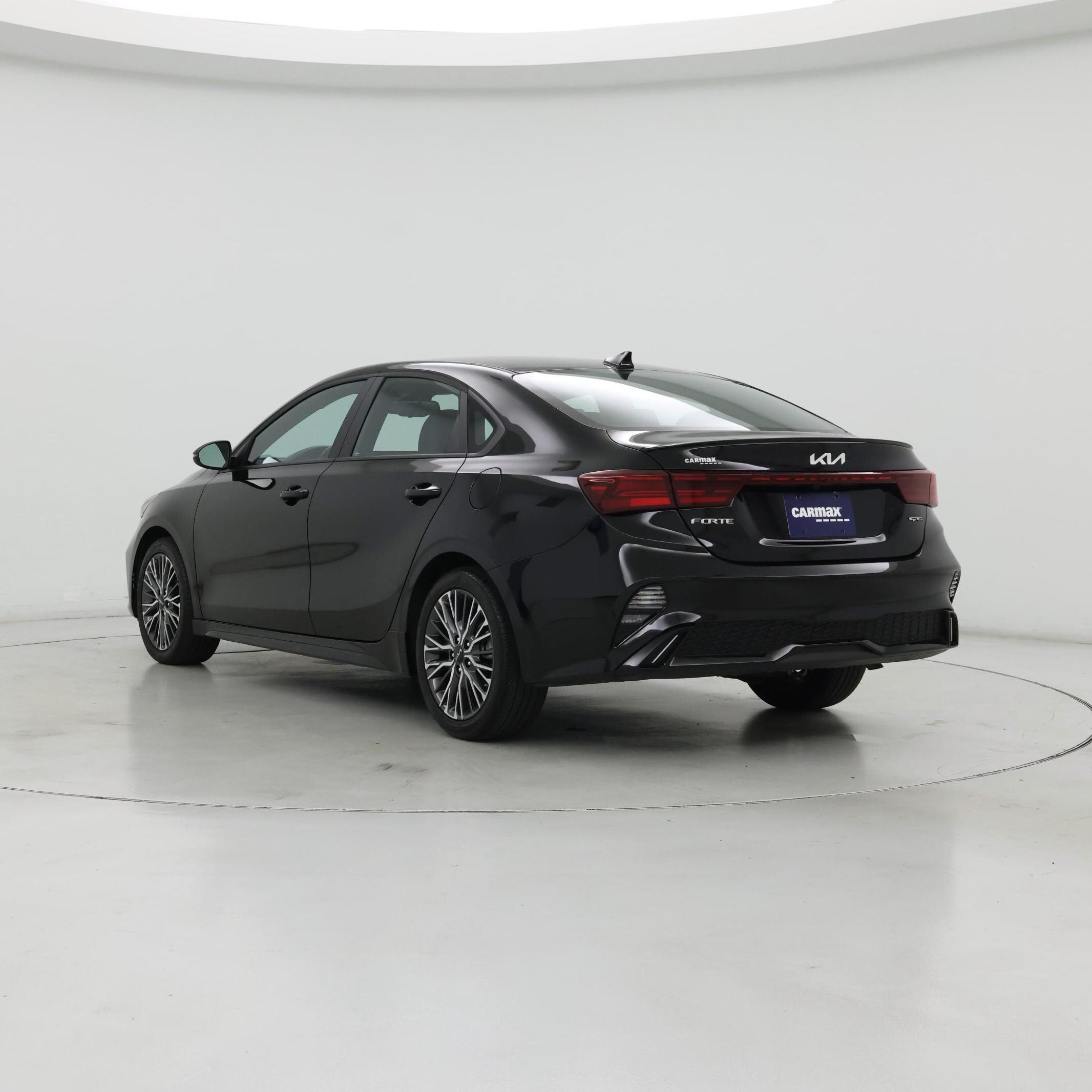 Thumbnail: 2023 Kia Forte - 2