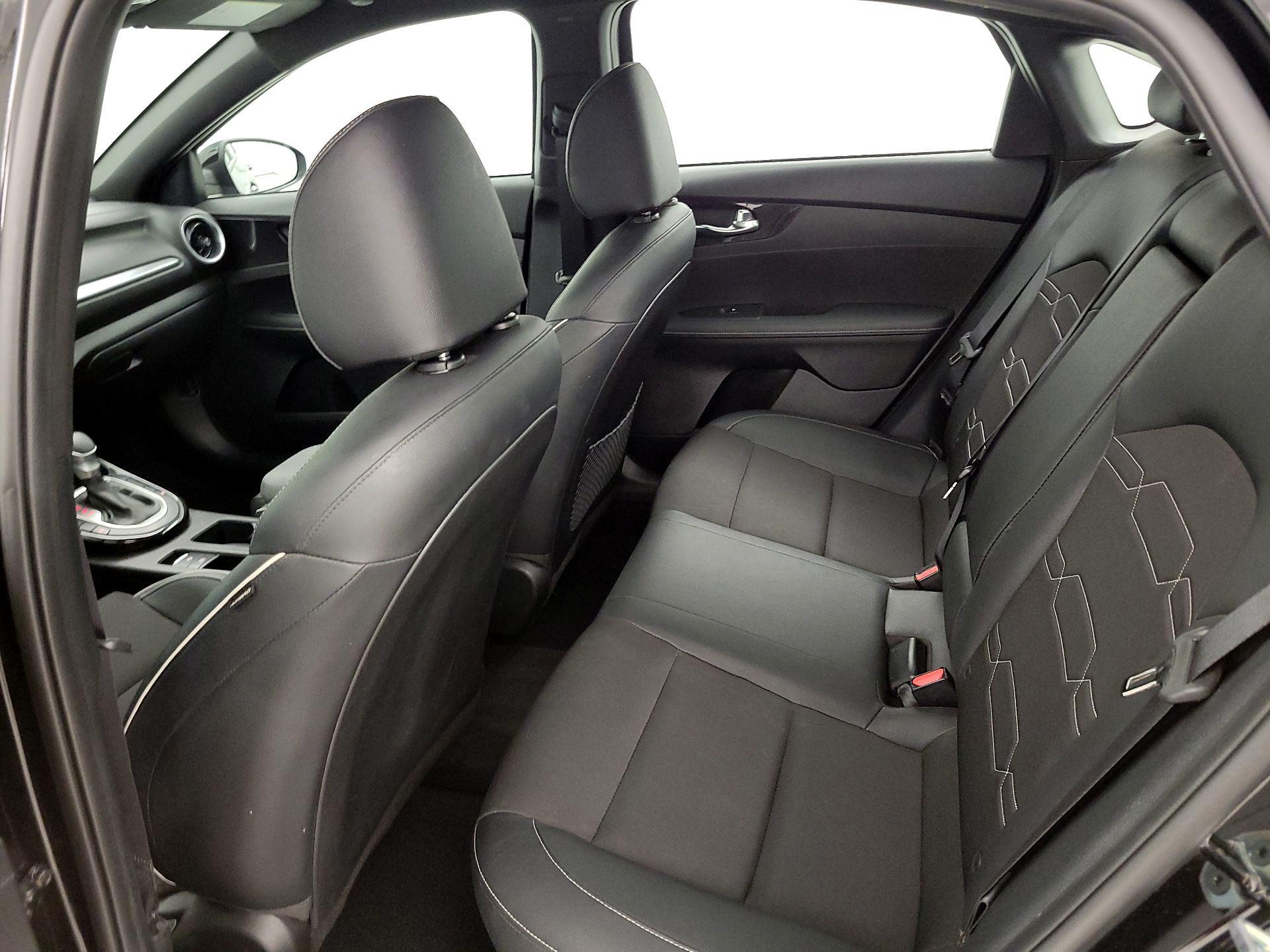 Thumbnail: 2023 Kia Forte - 20