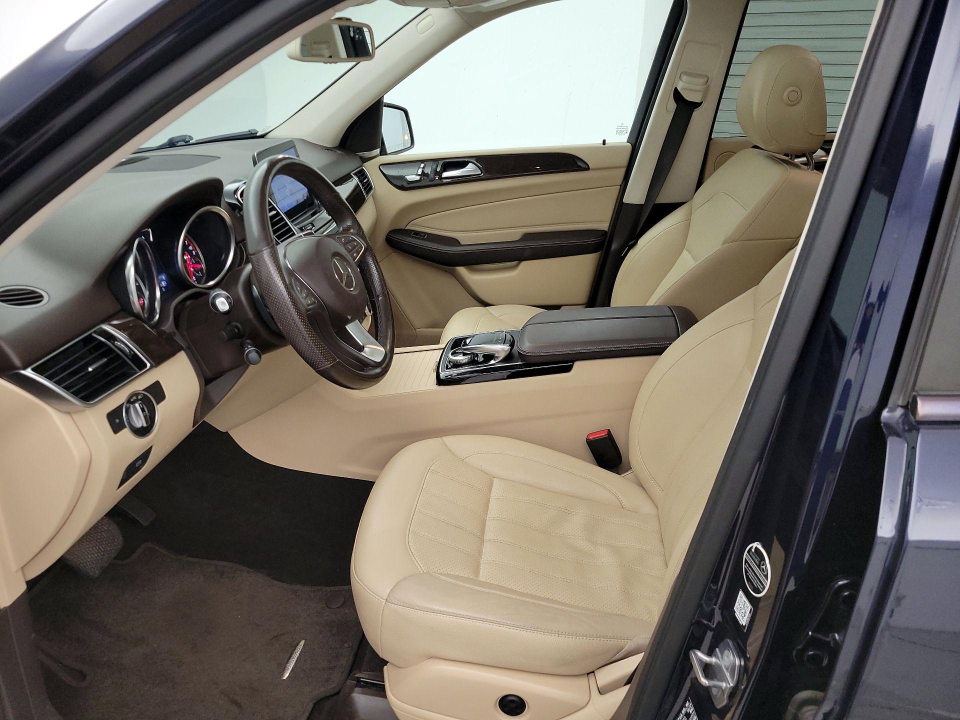 Thumbnail: 2018 Mercedes-Benz GLE - 11