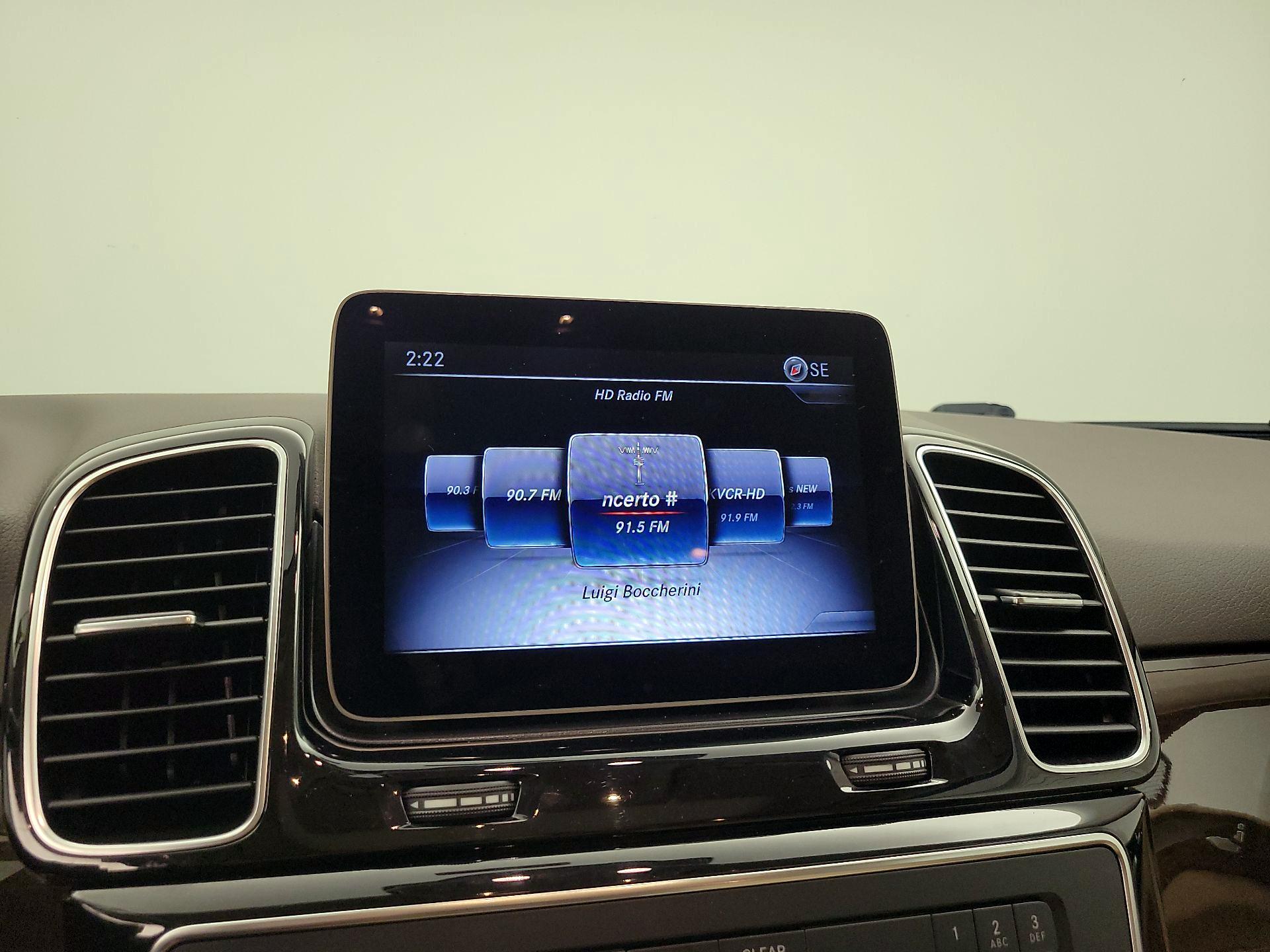 Thumbnail: 2018 Mercedes-Benz GLE - 16