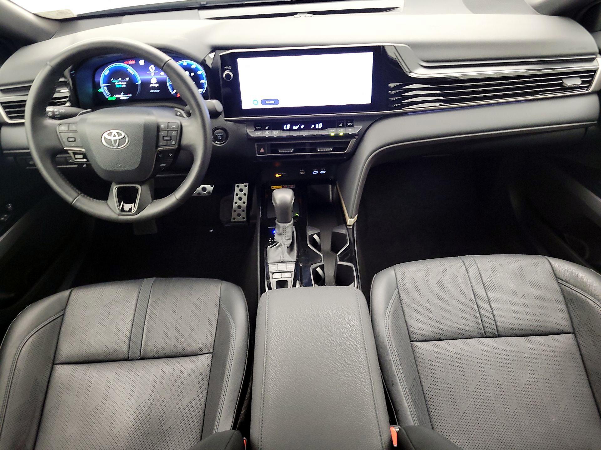 Thumbnail: 2025 Toyota Camry - 9