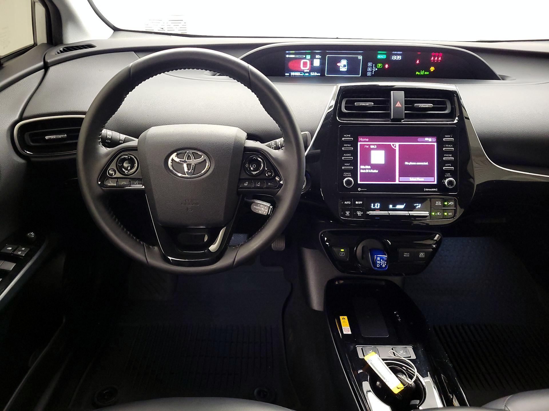 Thumbnail: 2022 Toyota Prius - 10