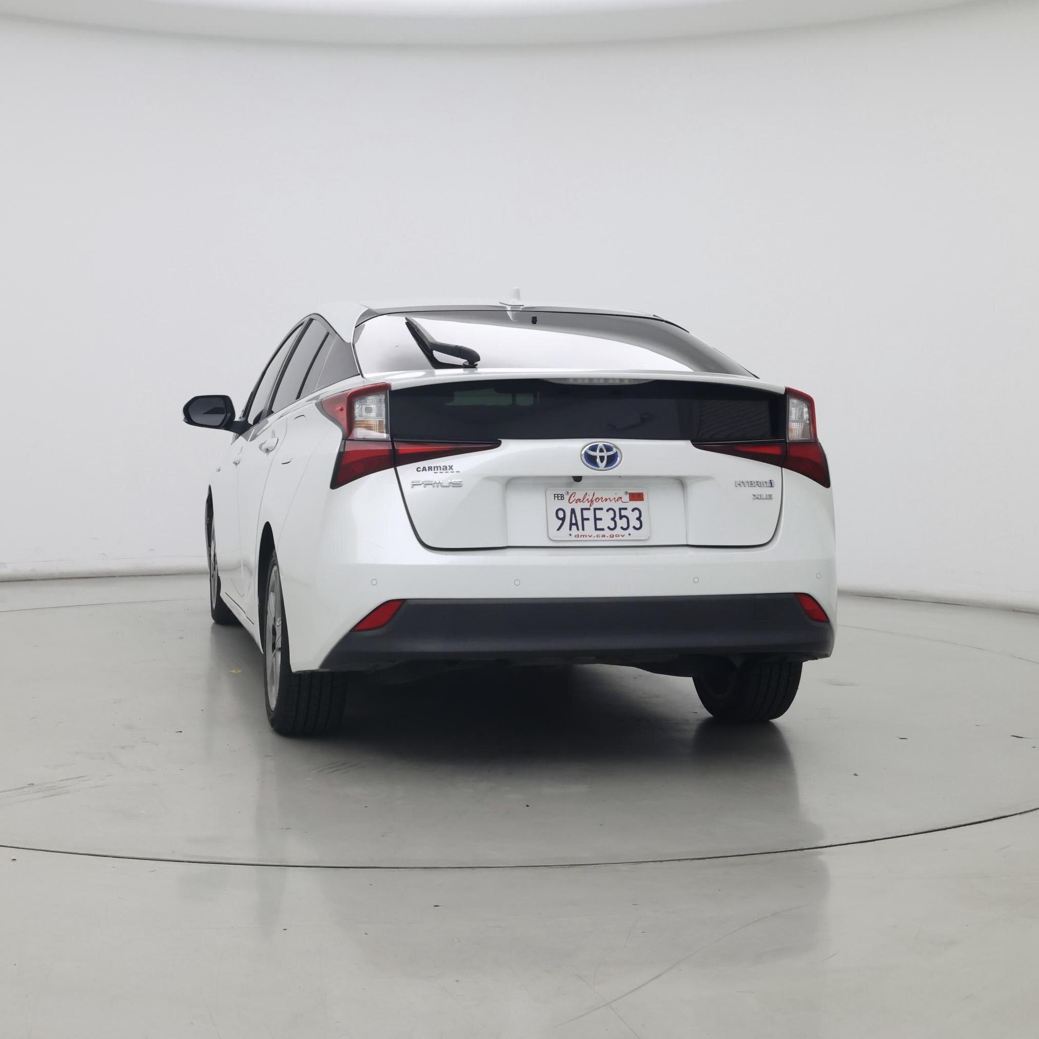 Thumbnail: 2022 Toyota Prius - 6